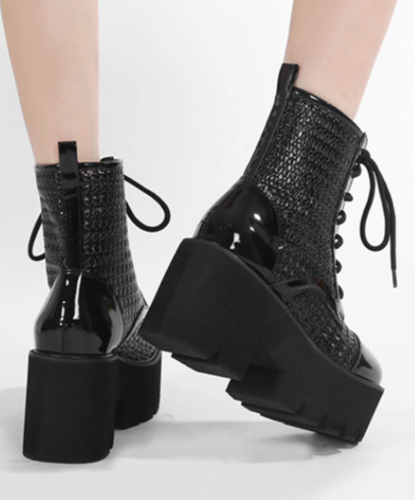 dark patchwork mesh boots EN2805
