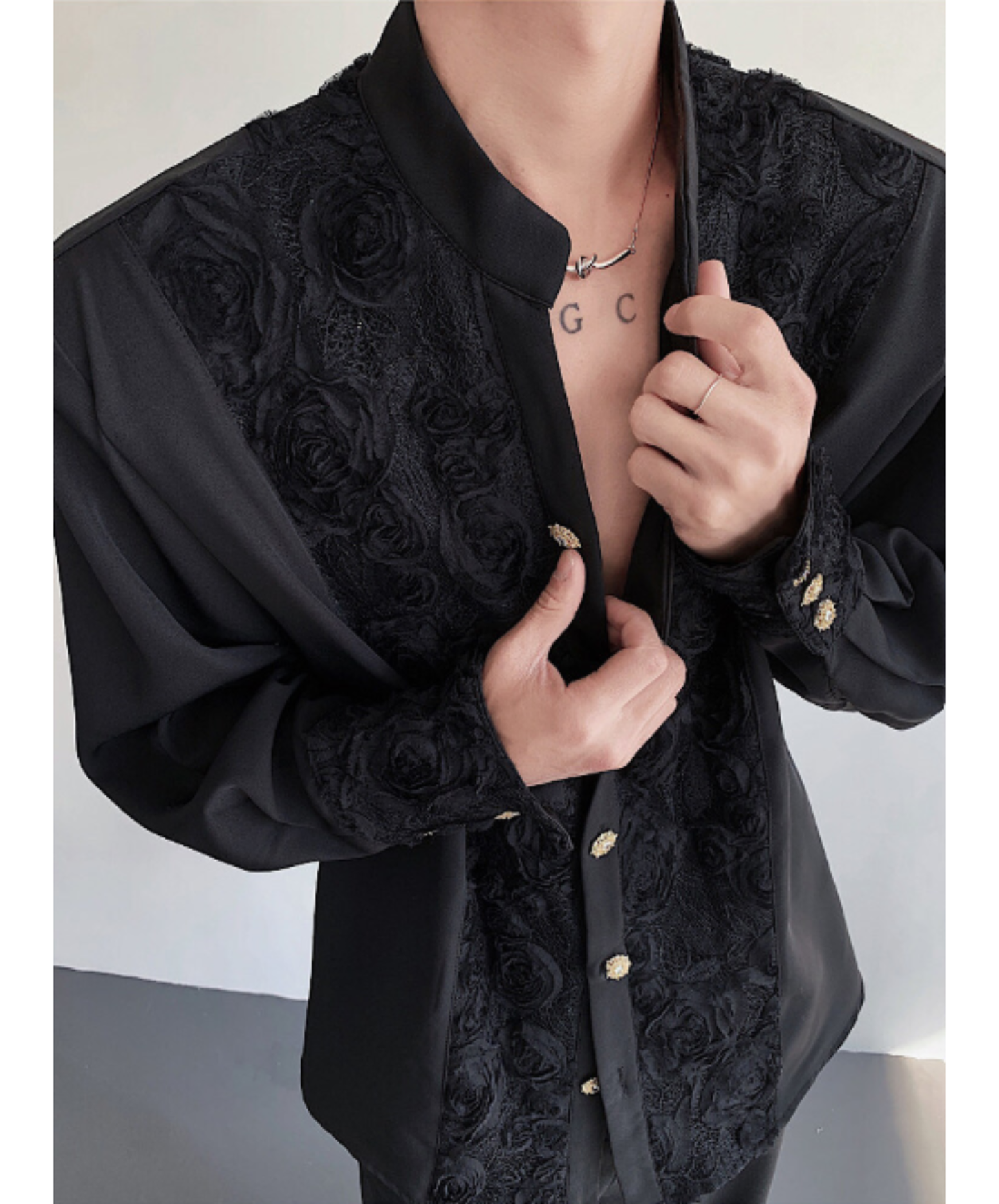 v-neck with 3d rose embroidery shirt EN3022