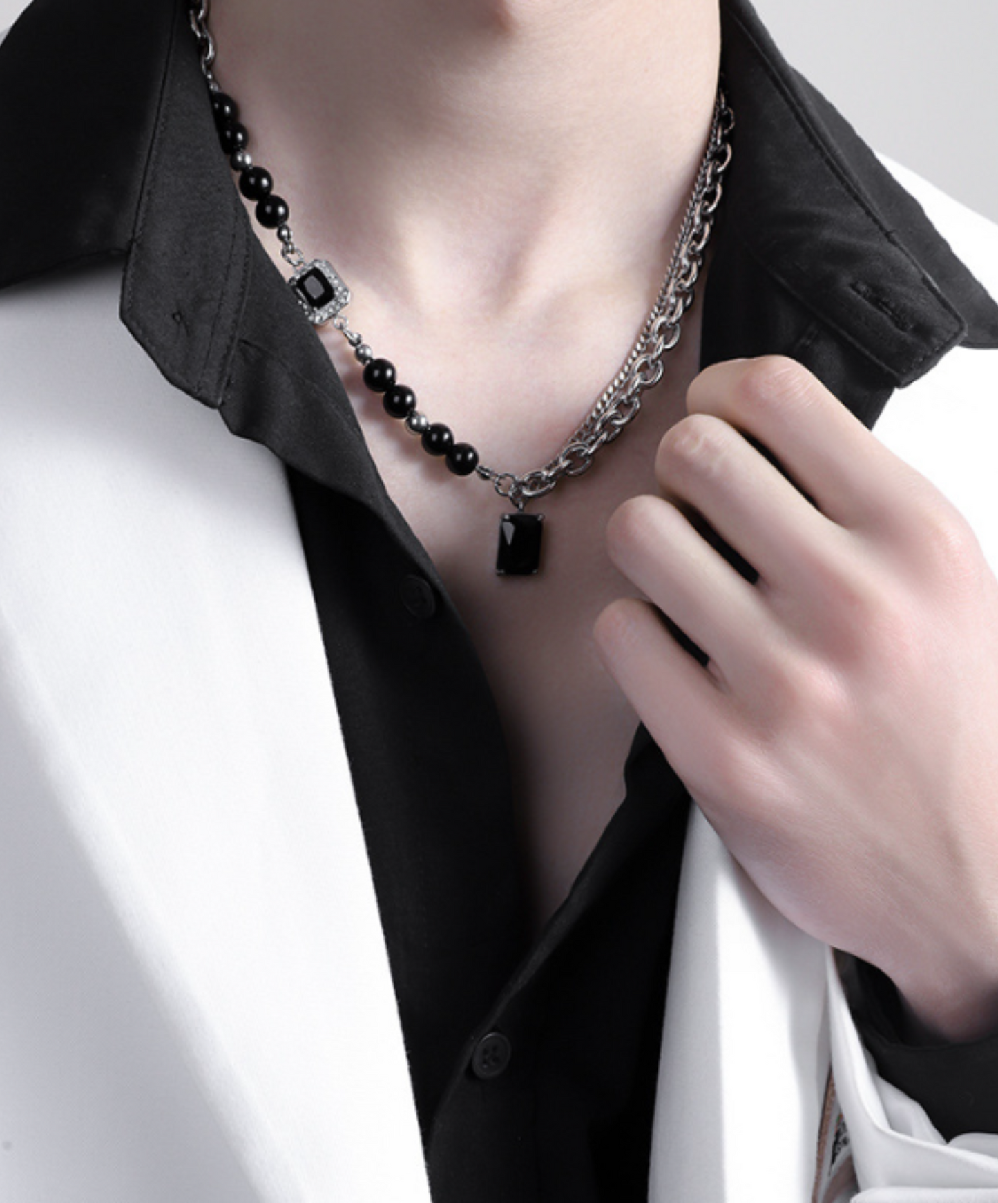 black stone & beads necklace EN1460