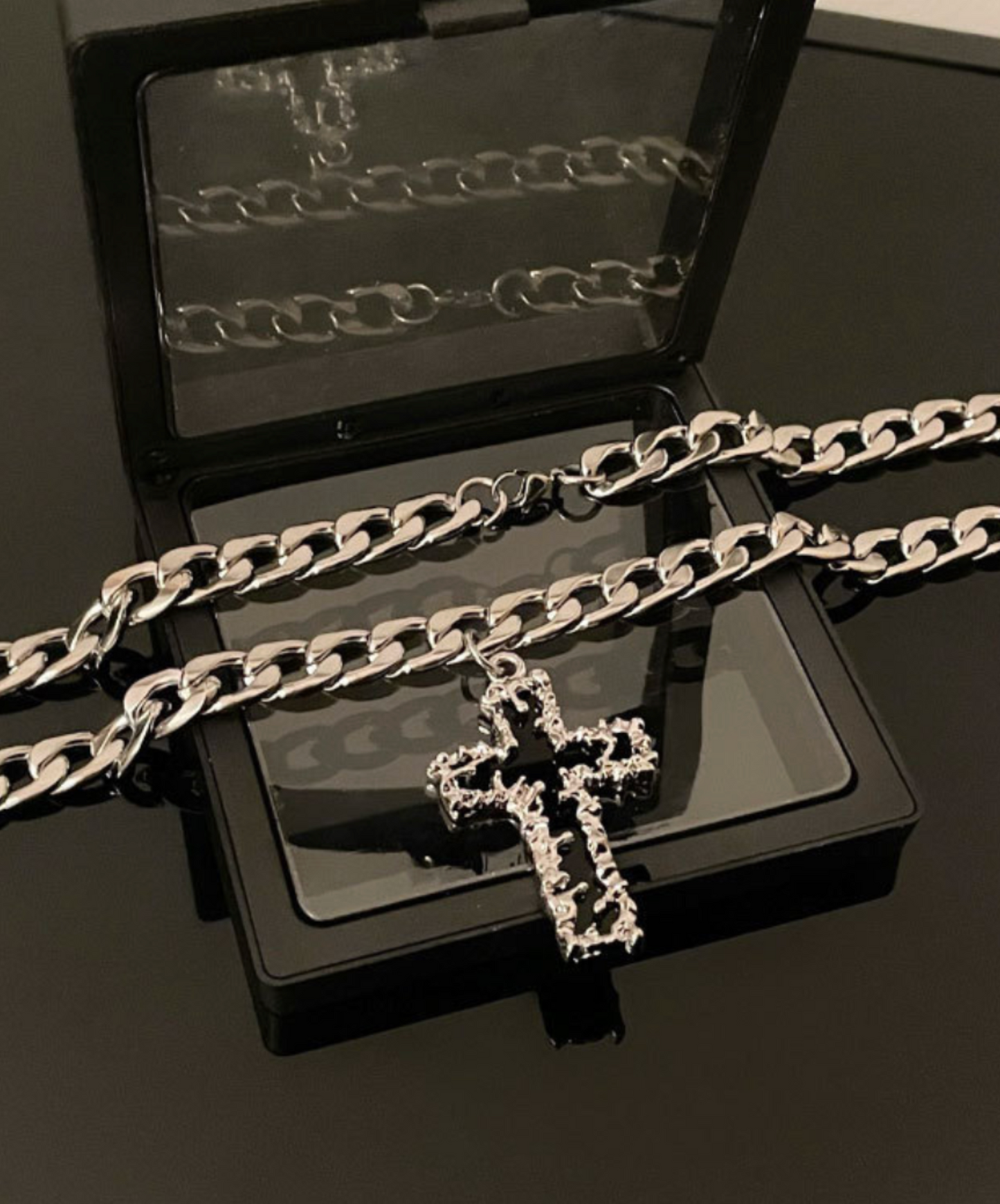 retro black cross pendant necklace EN2598