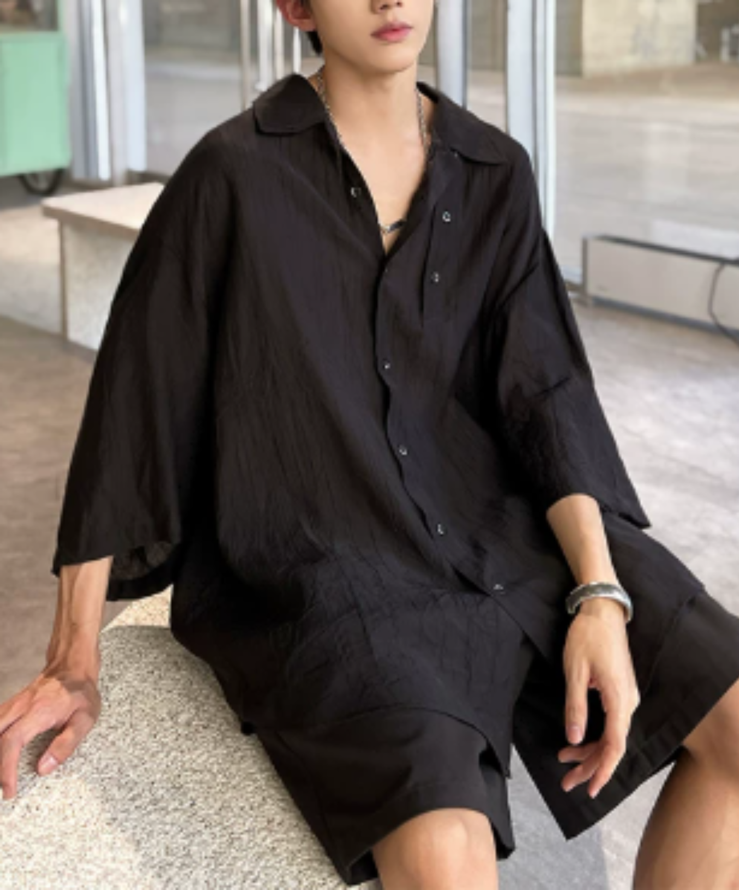 lightweight, silk-like, three-quarter sleeve shirt EN2953