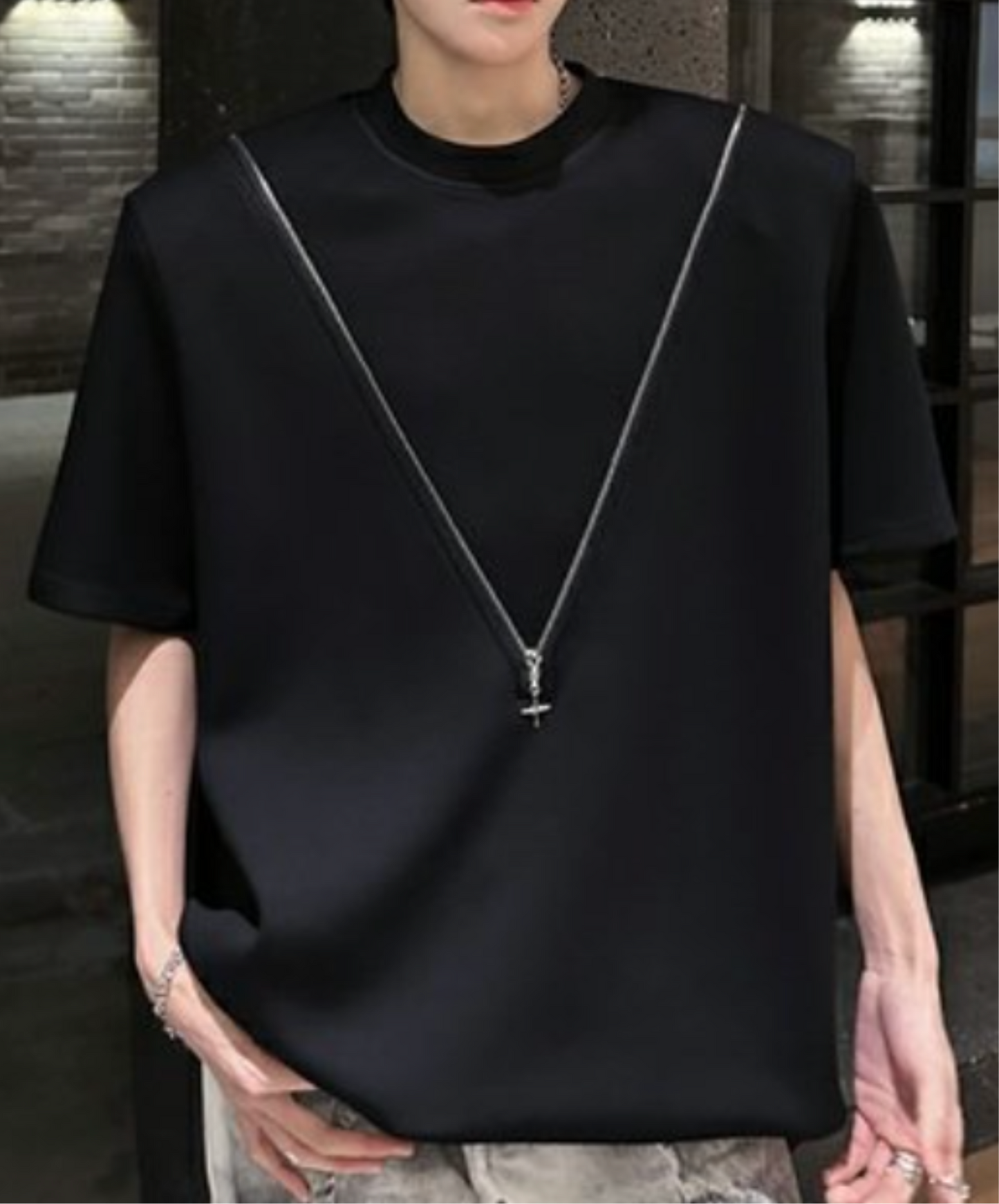 v-shaped zip-up design t-shirt EN2074