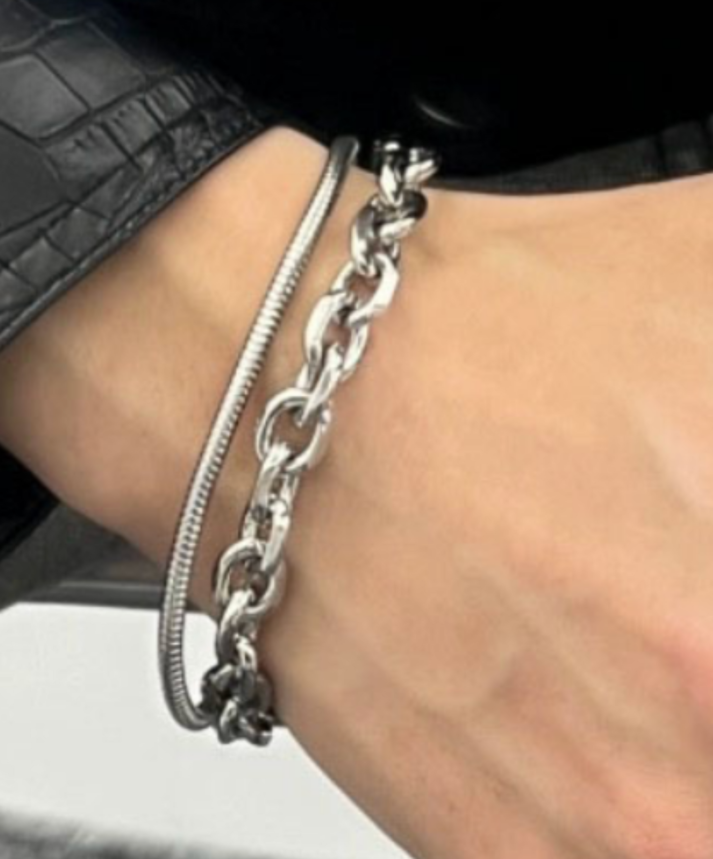 two types of chain stacked bracelet EN2568