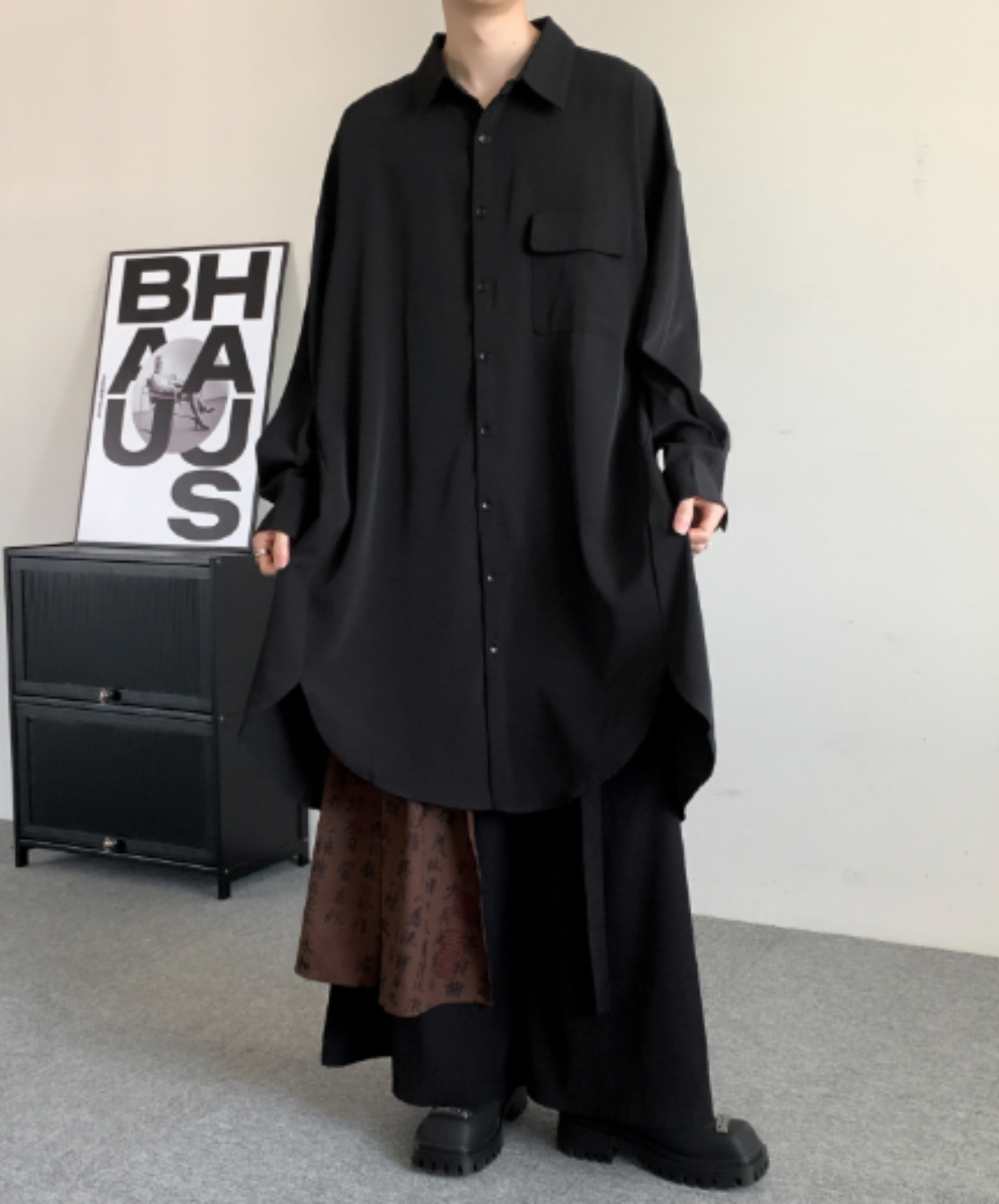 loose silhouette long length shirt EN1927