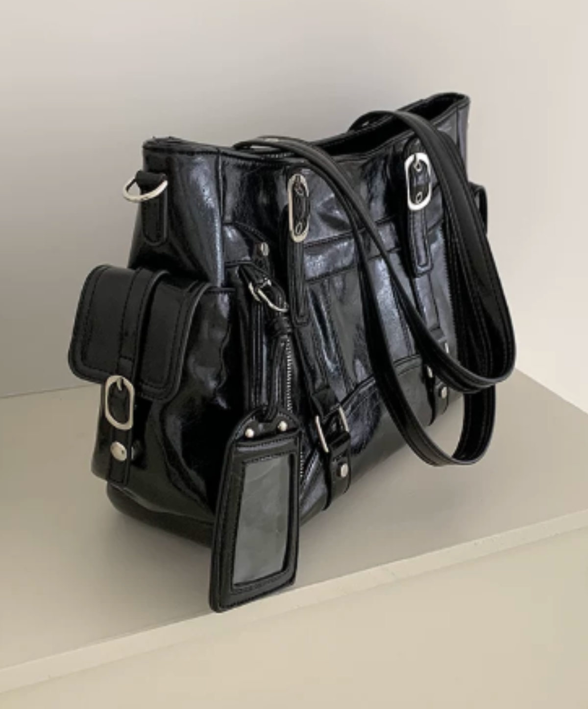 3d-pocket multi-buckle belt bag EN3251