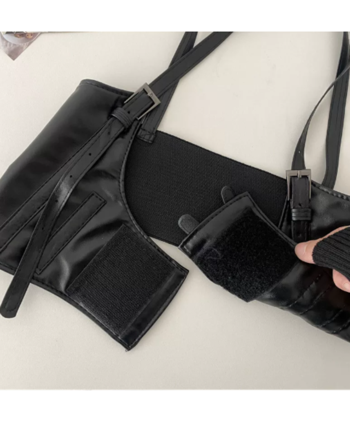 double-buckle shoulder strap corset belt EN3265