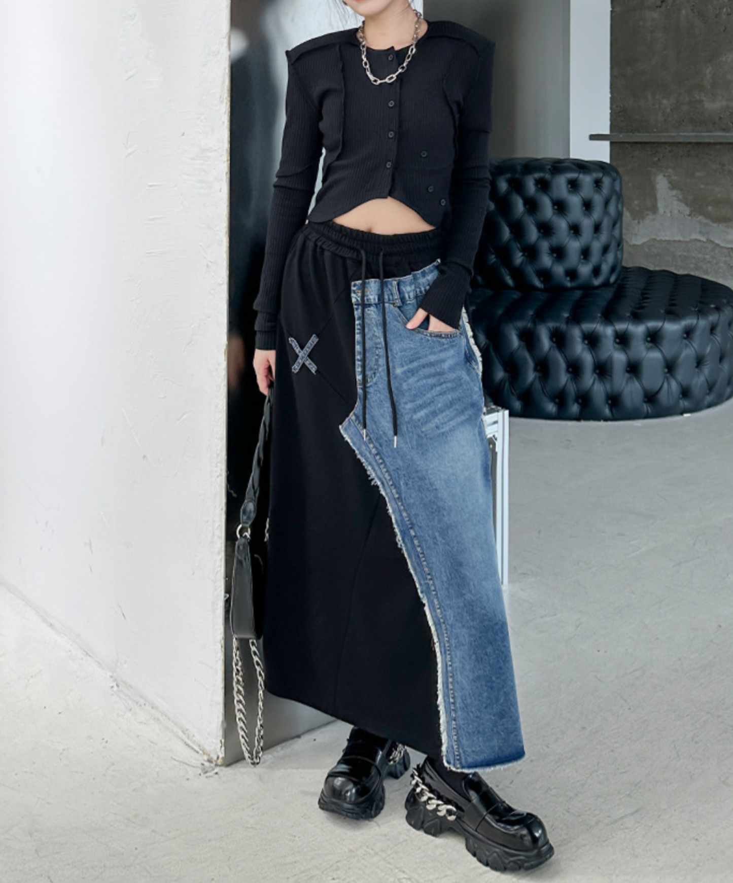 mixed material asymmetric skirt EN2276