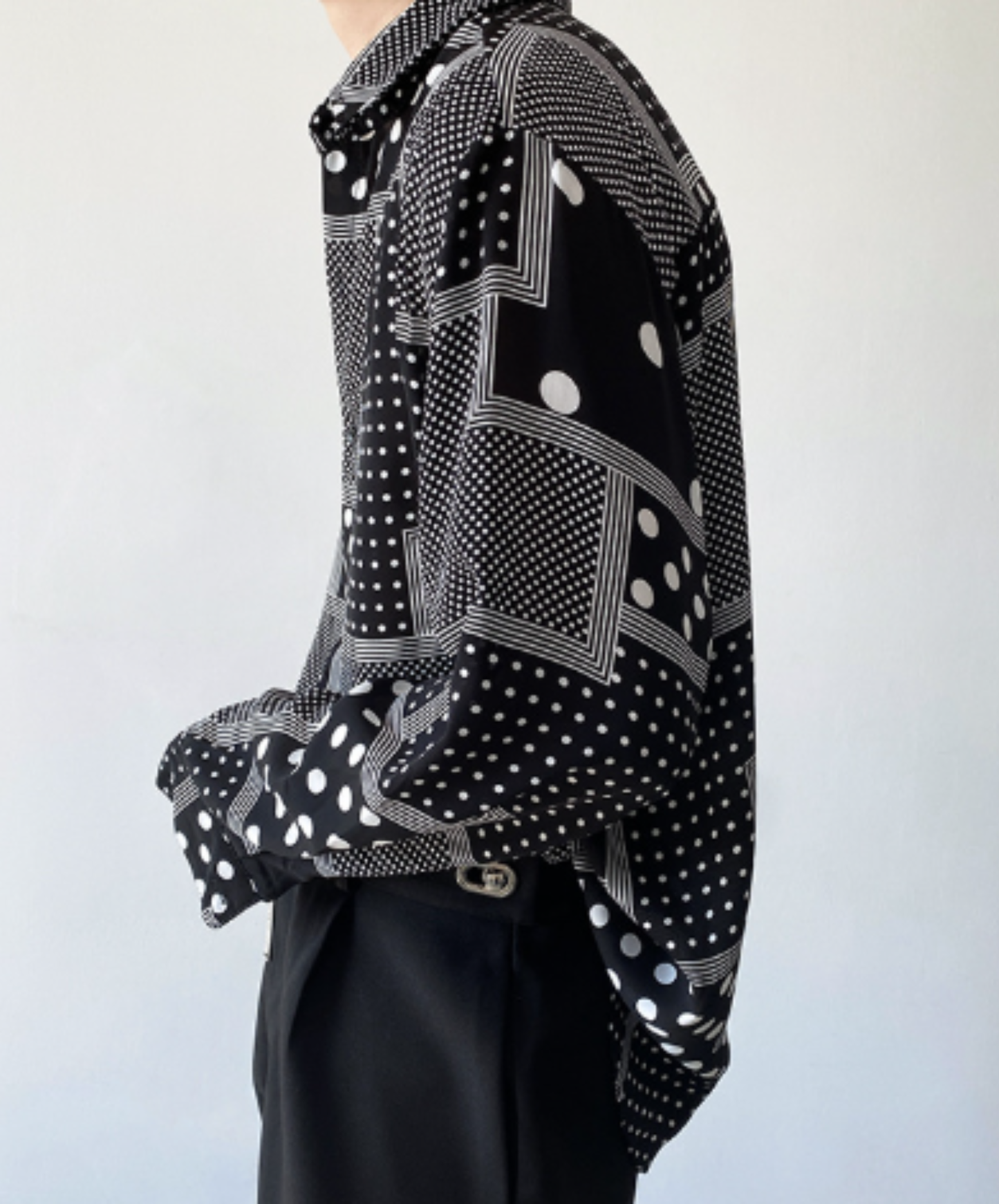 random polka-dot pattern shirt EN3074