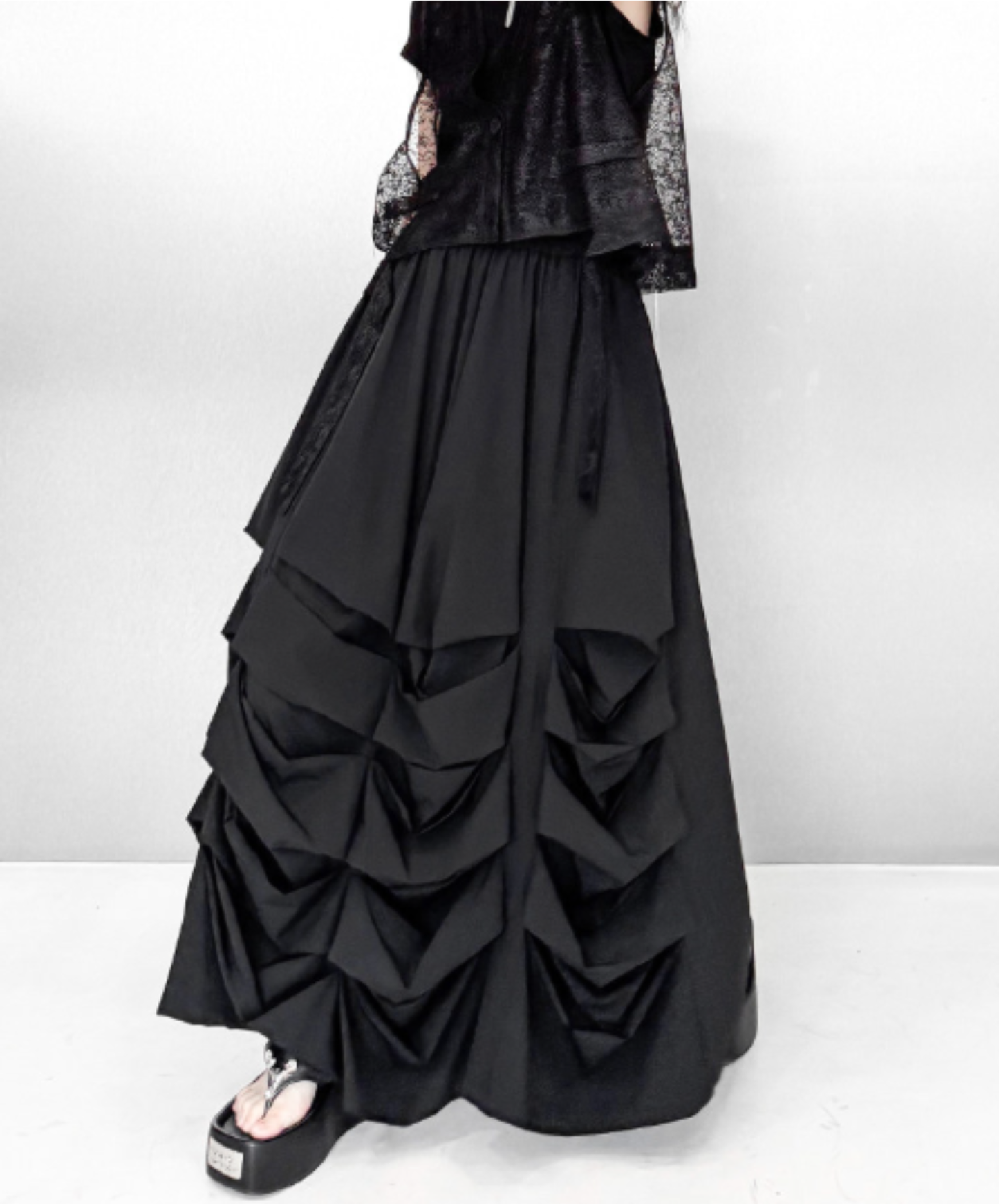 dark voluminous drape skirt EN3019