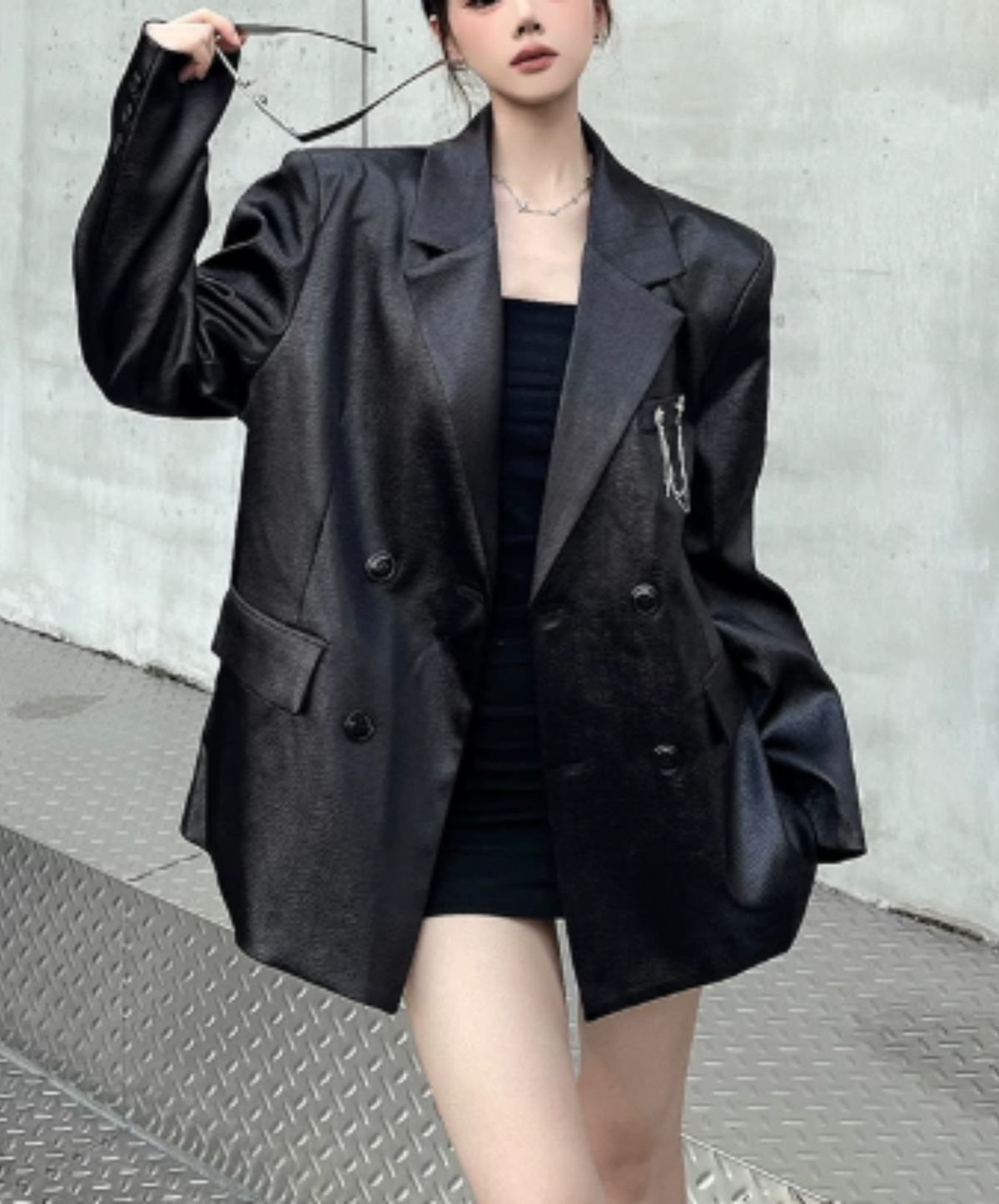 square silhouette chain embellishment jacket EN3199