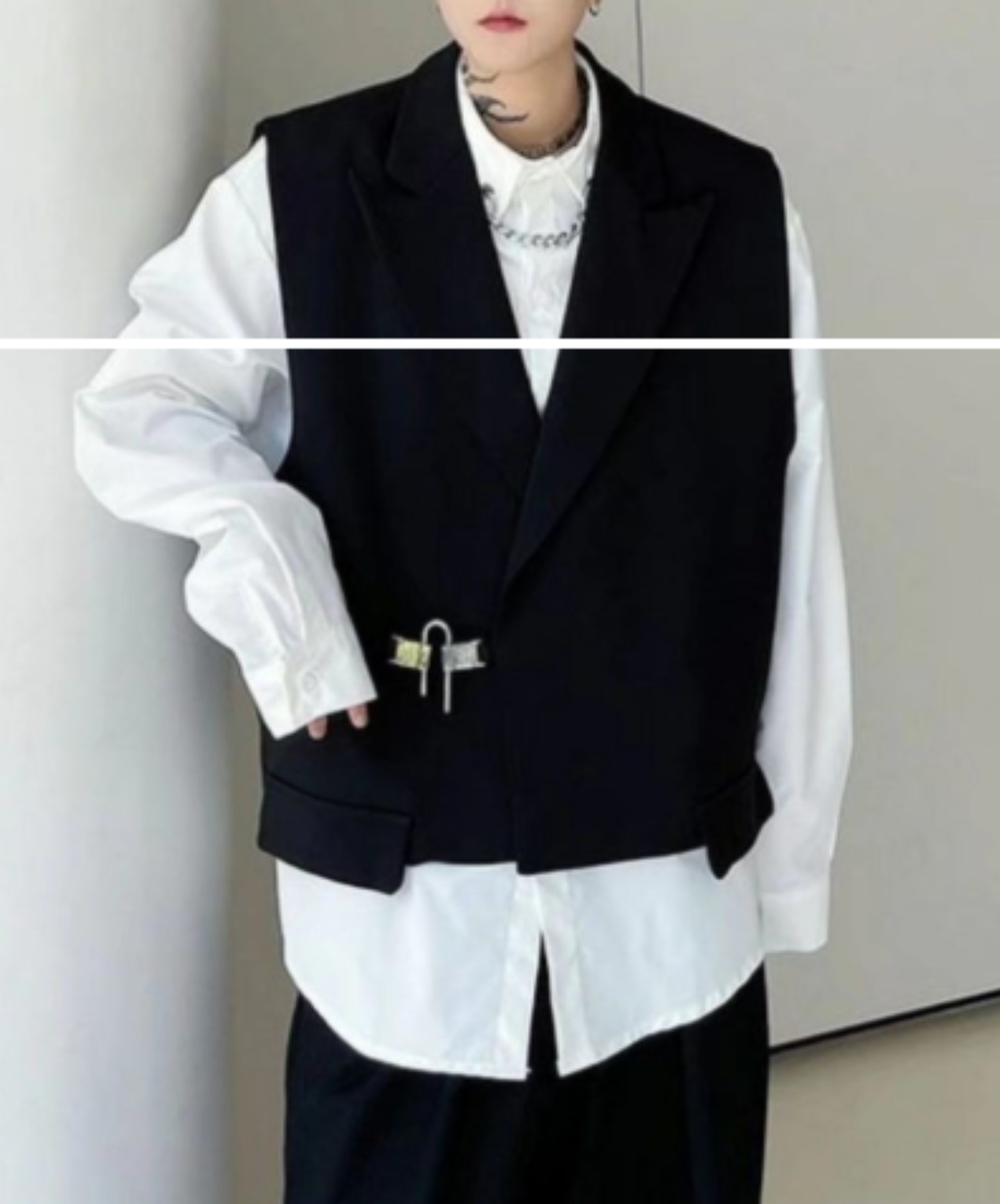 loose u-pin lock style vest  EN3089