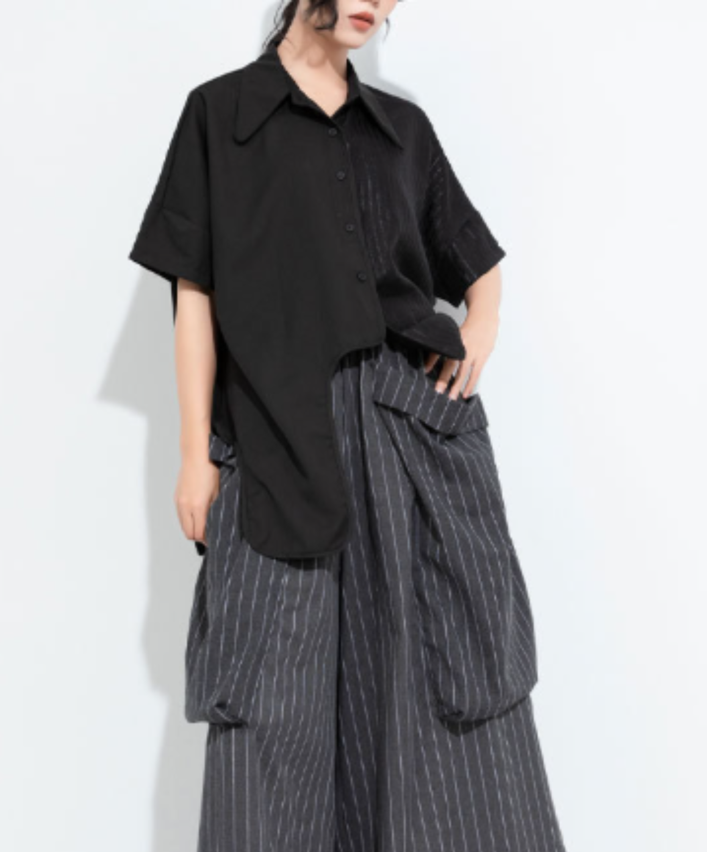 Irregular hem design, short length shirt EN2957