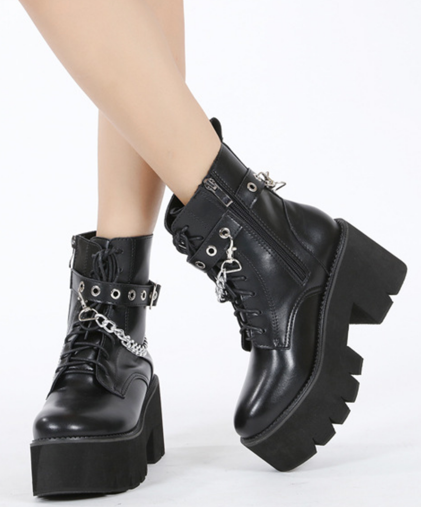 smooth belt and chain boots EN2802