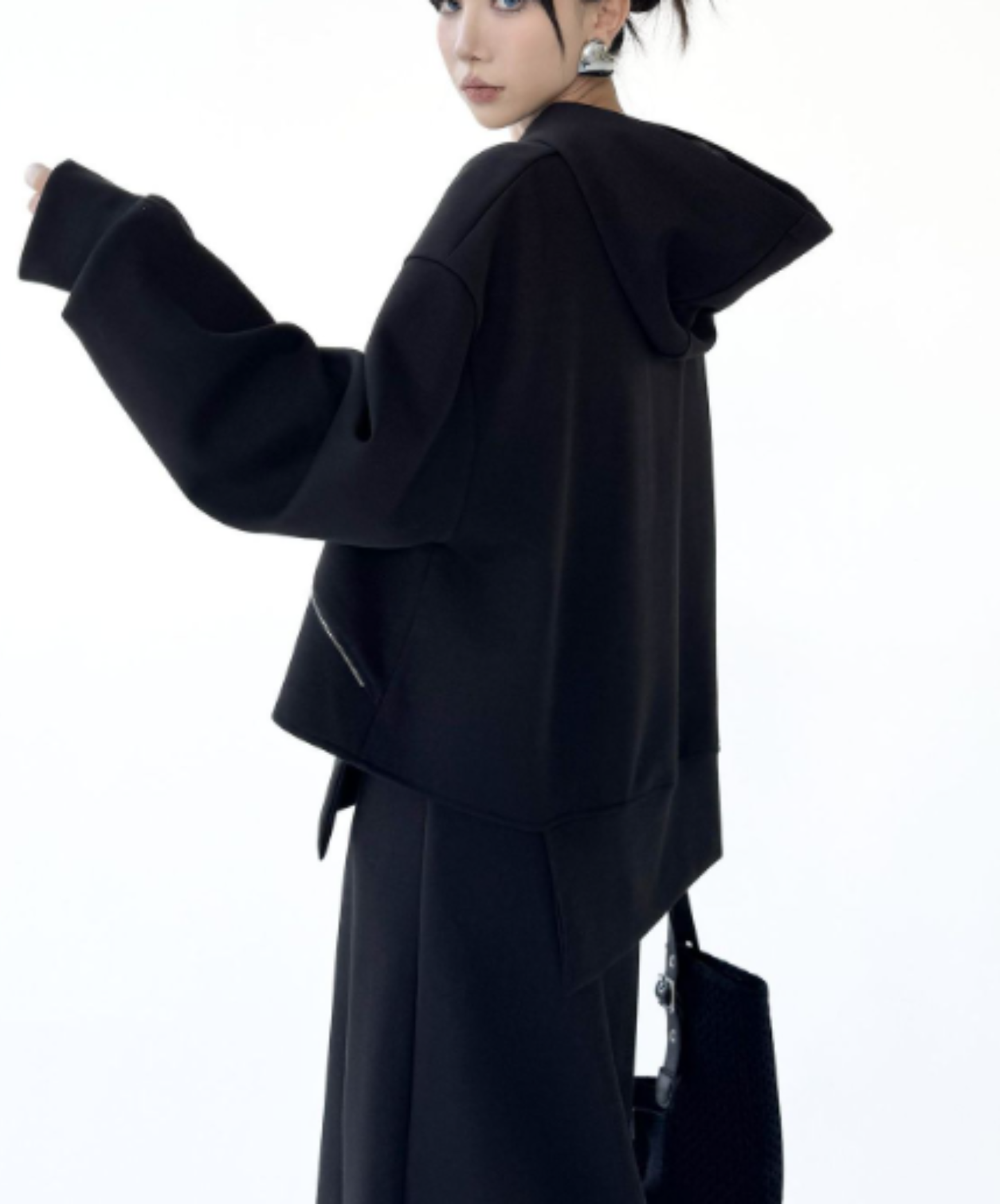diagonal design asymmetrical hem hoodie EN3129