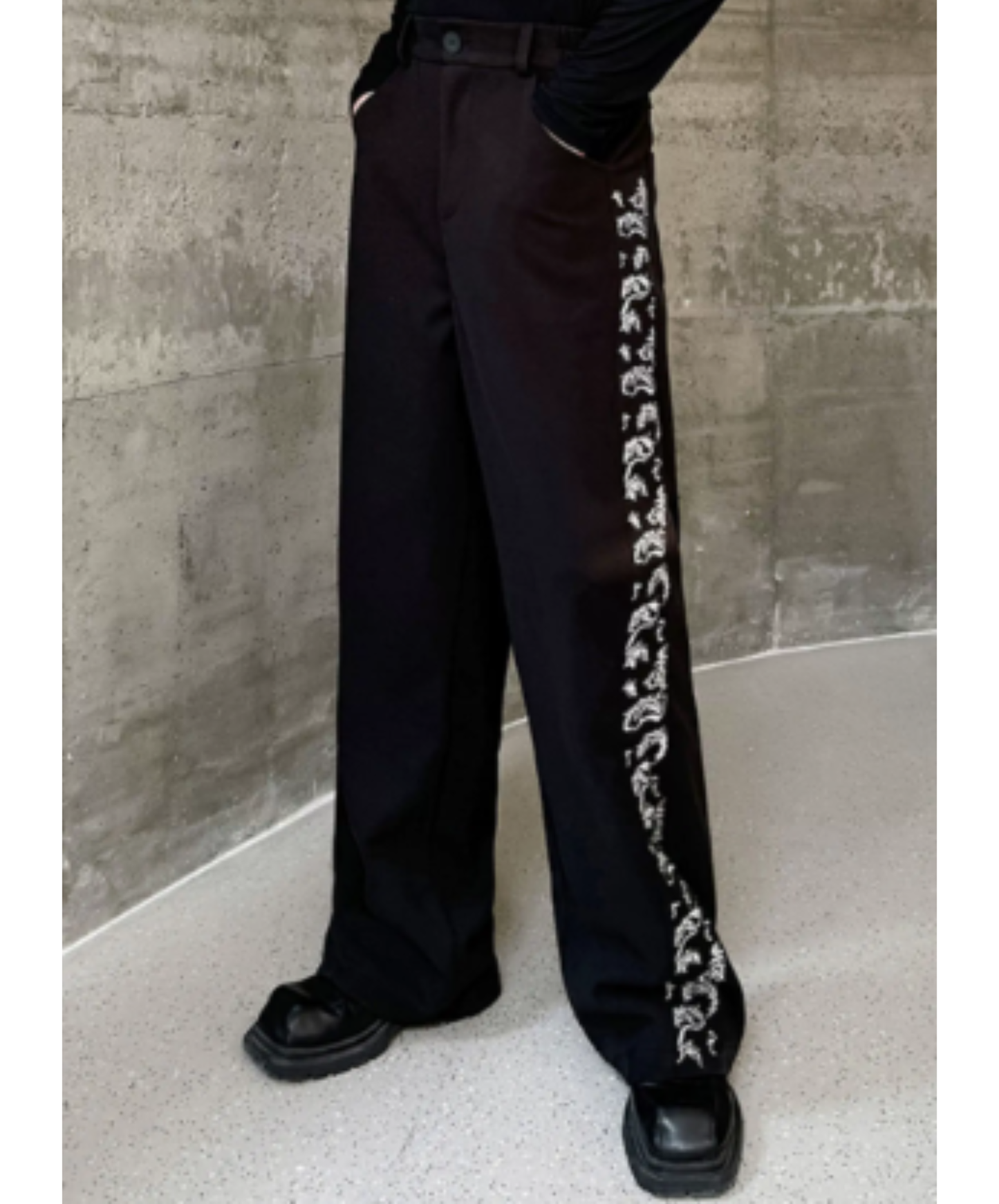 chinese-style embroidered straight leg pants EN2913