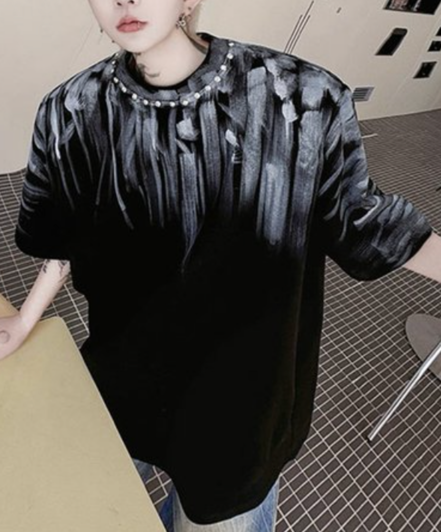 hand drawn gradient design t-shirt EN2071