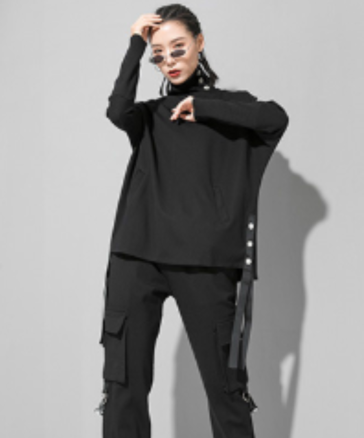 button-detail turtleneck sweatshirt EN3119