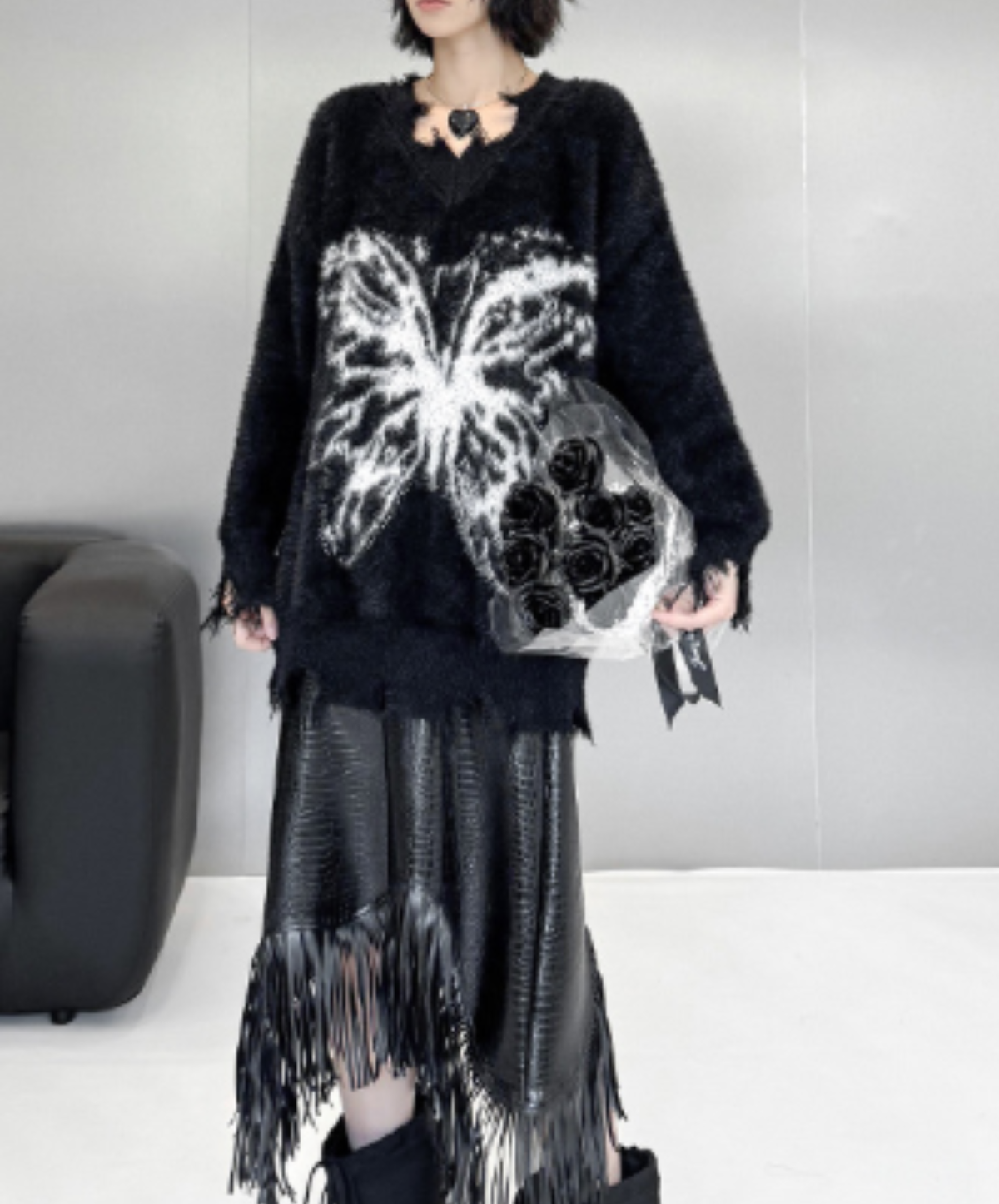 raw-edge design butterfly motif sweater EN3189