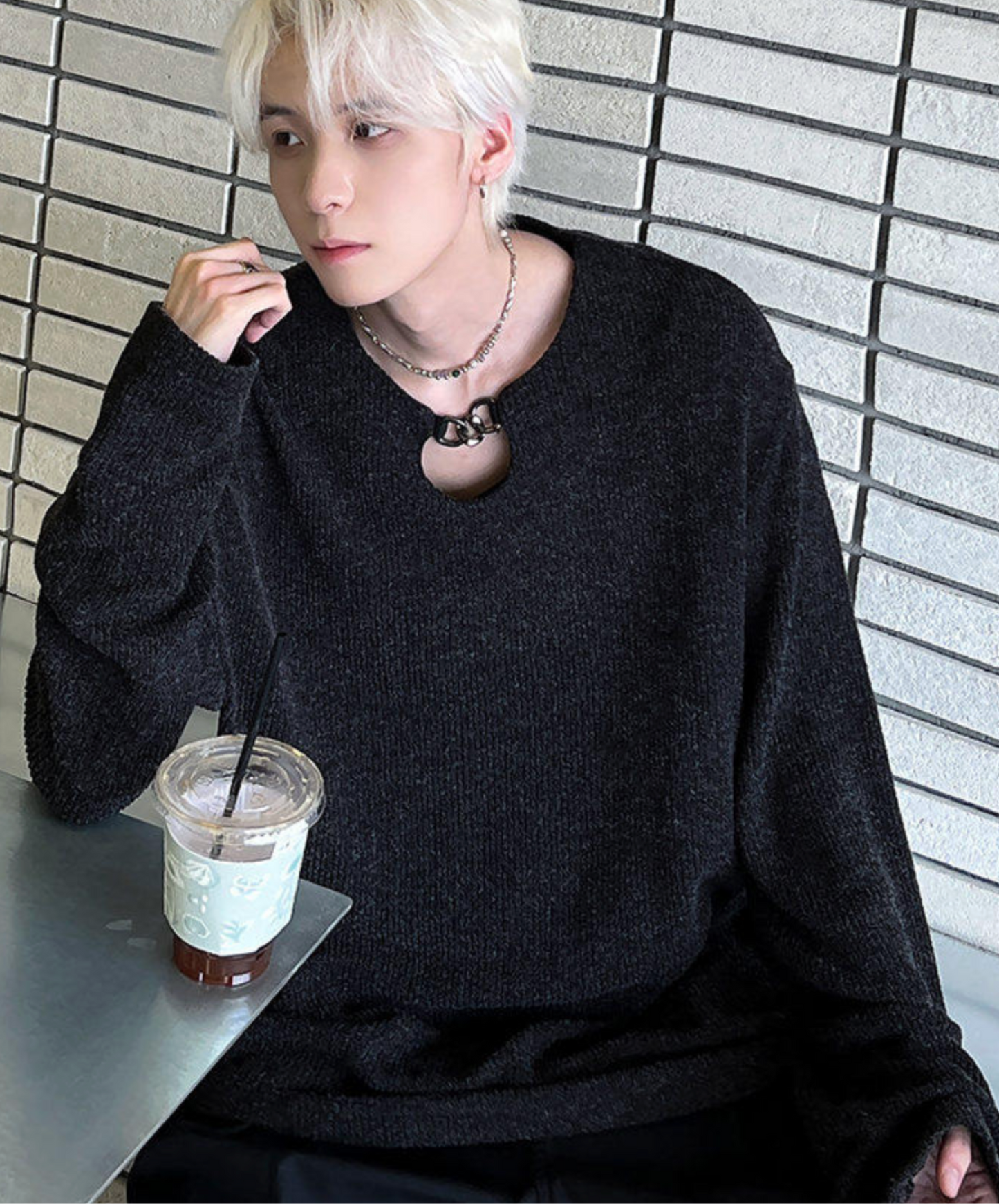 whole neck design t-shirt EN2652