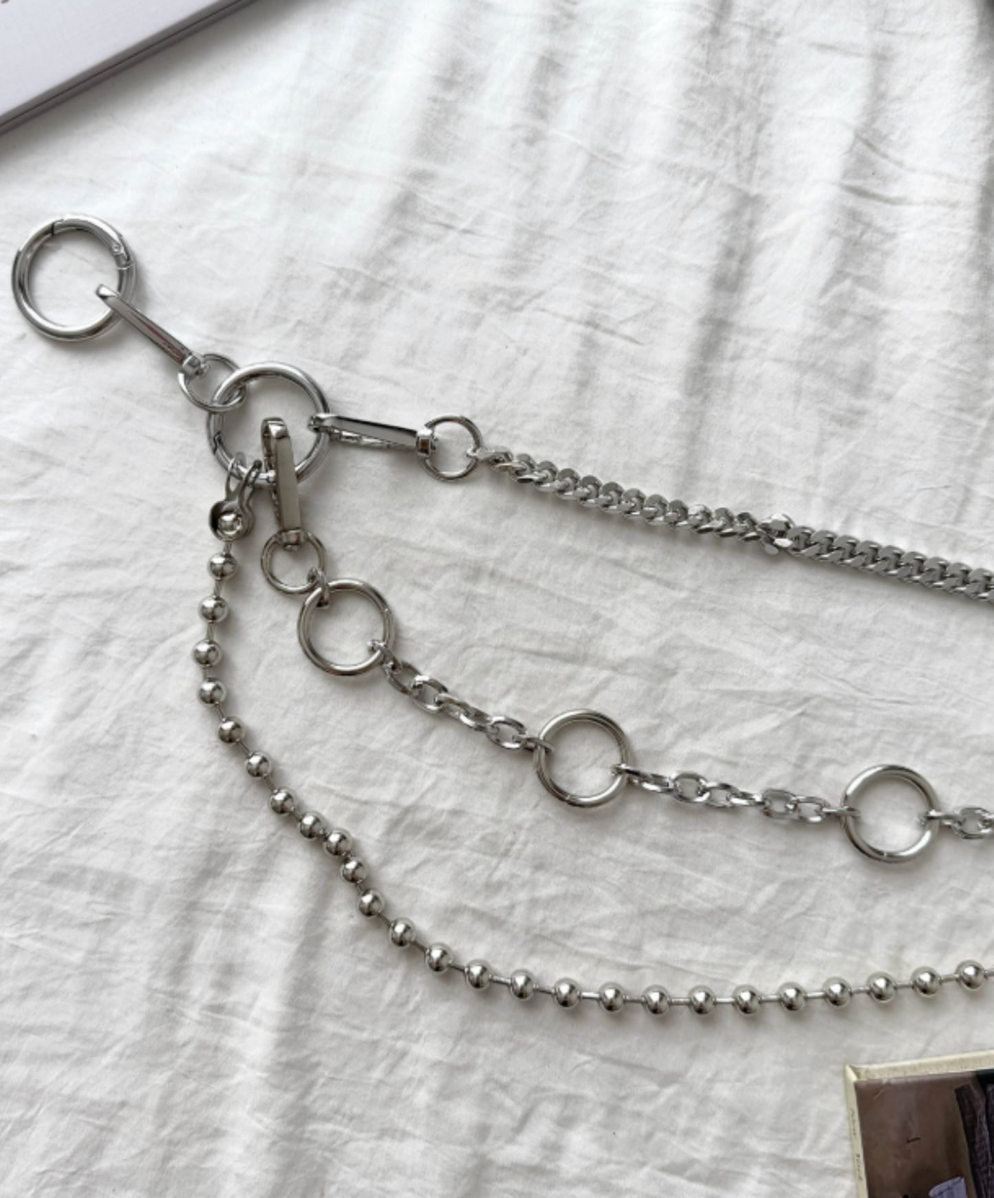 three types of metal wallet chains EN2788