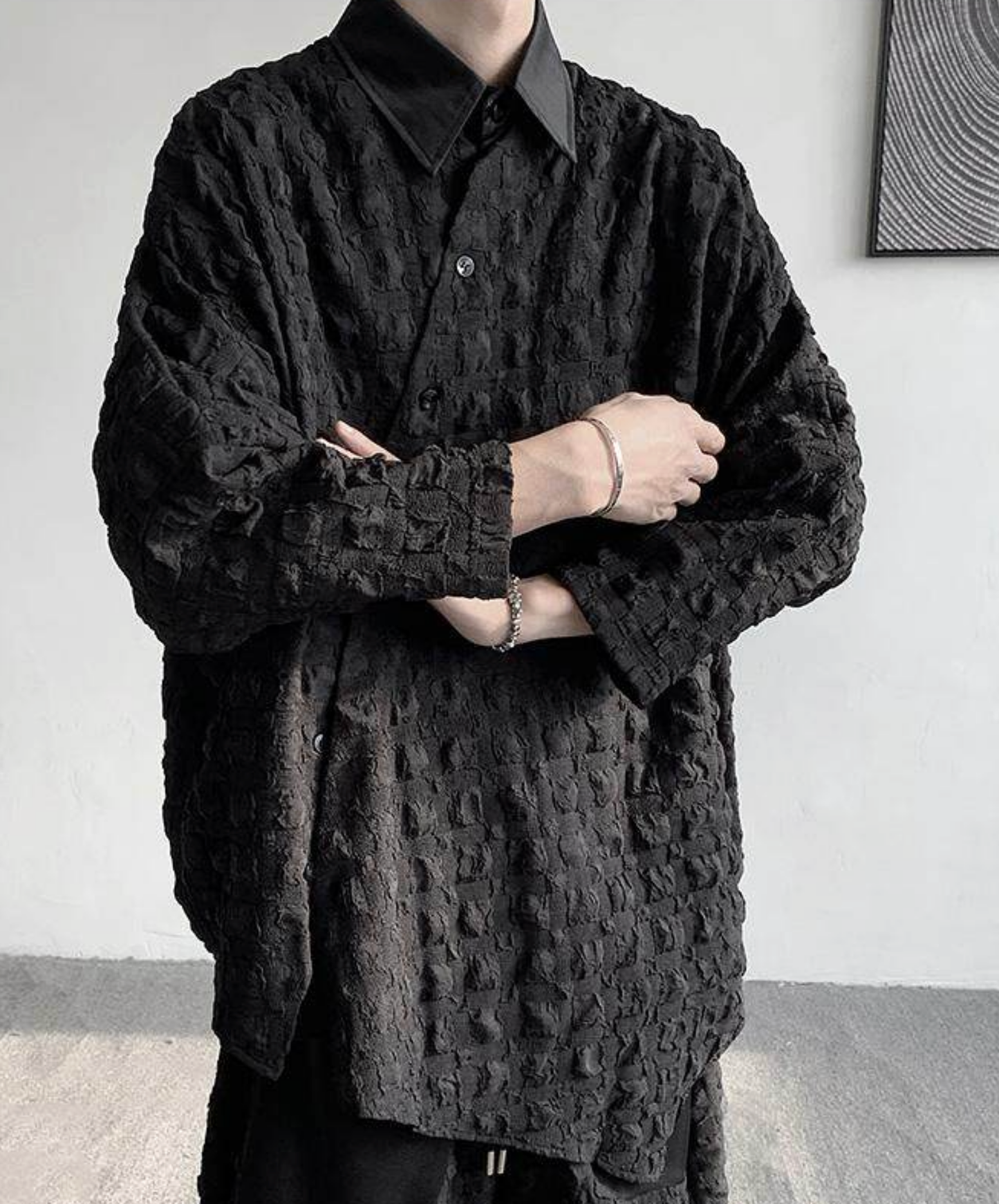 Irregular diagonal embossed placket shirt EN2696