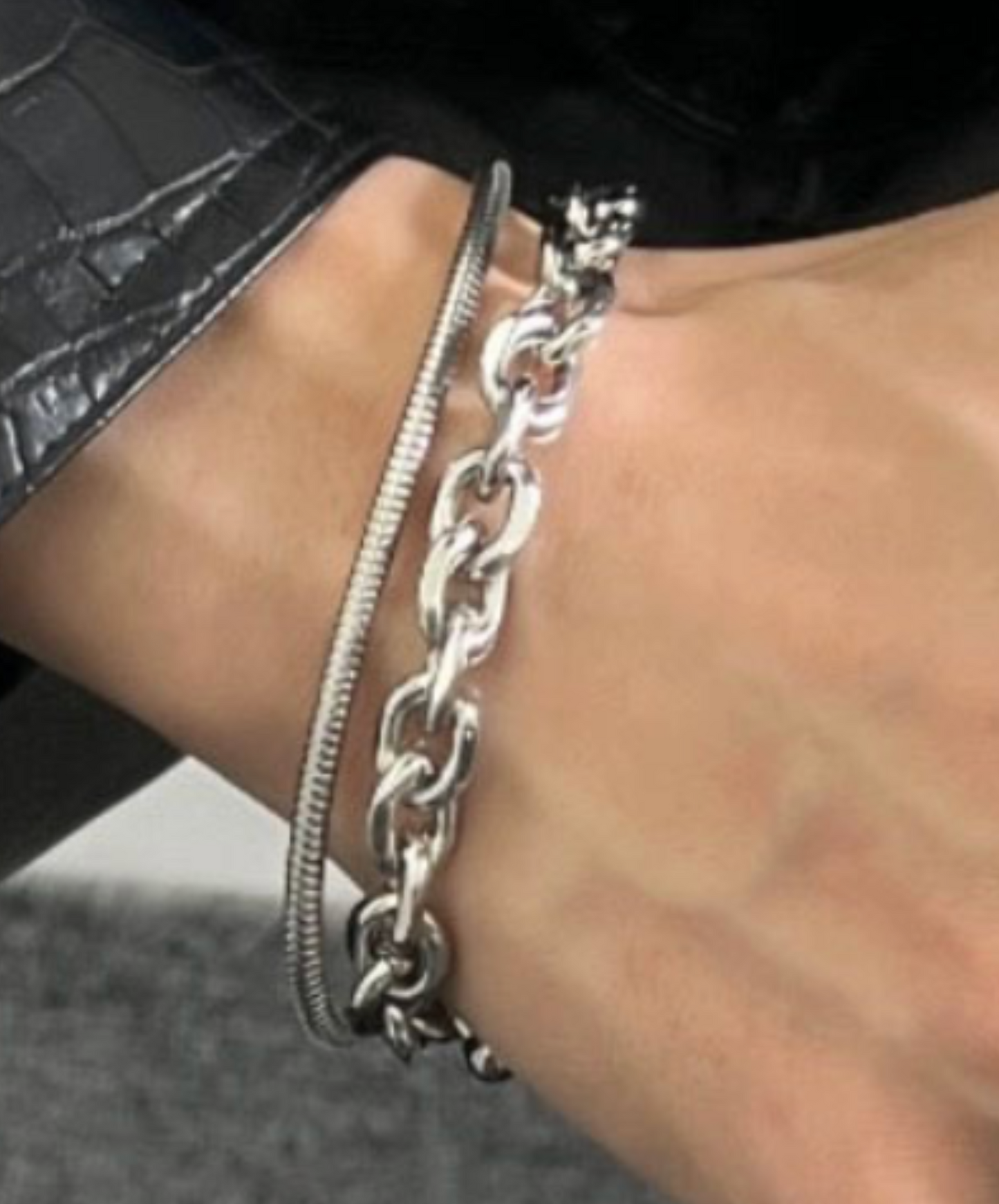 two types of chain stacked bracelet EN2568
