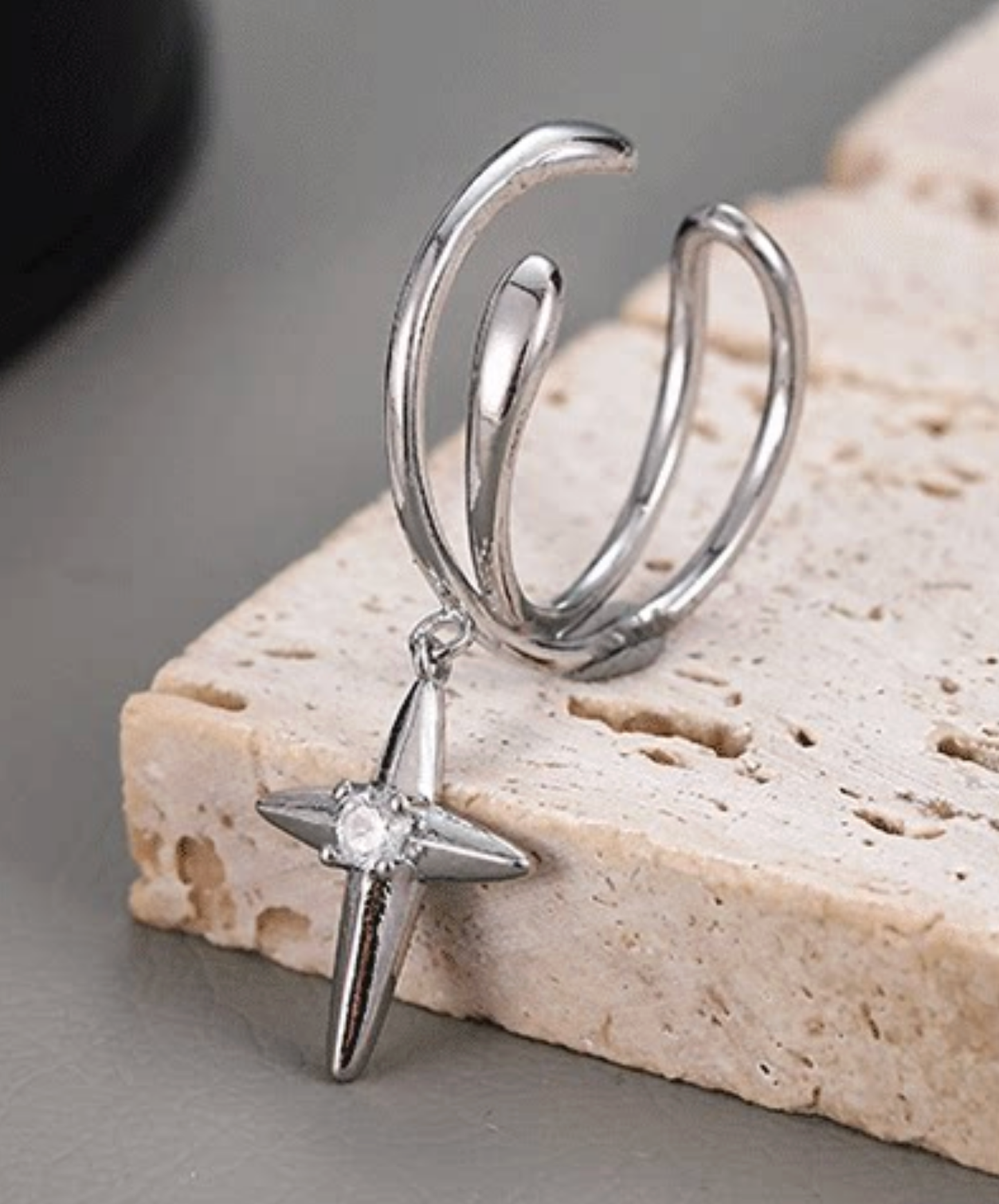 star motif ear cuff EN2774