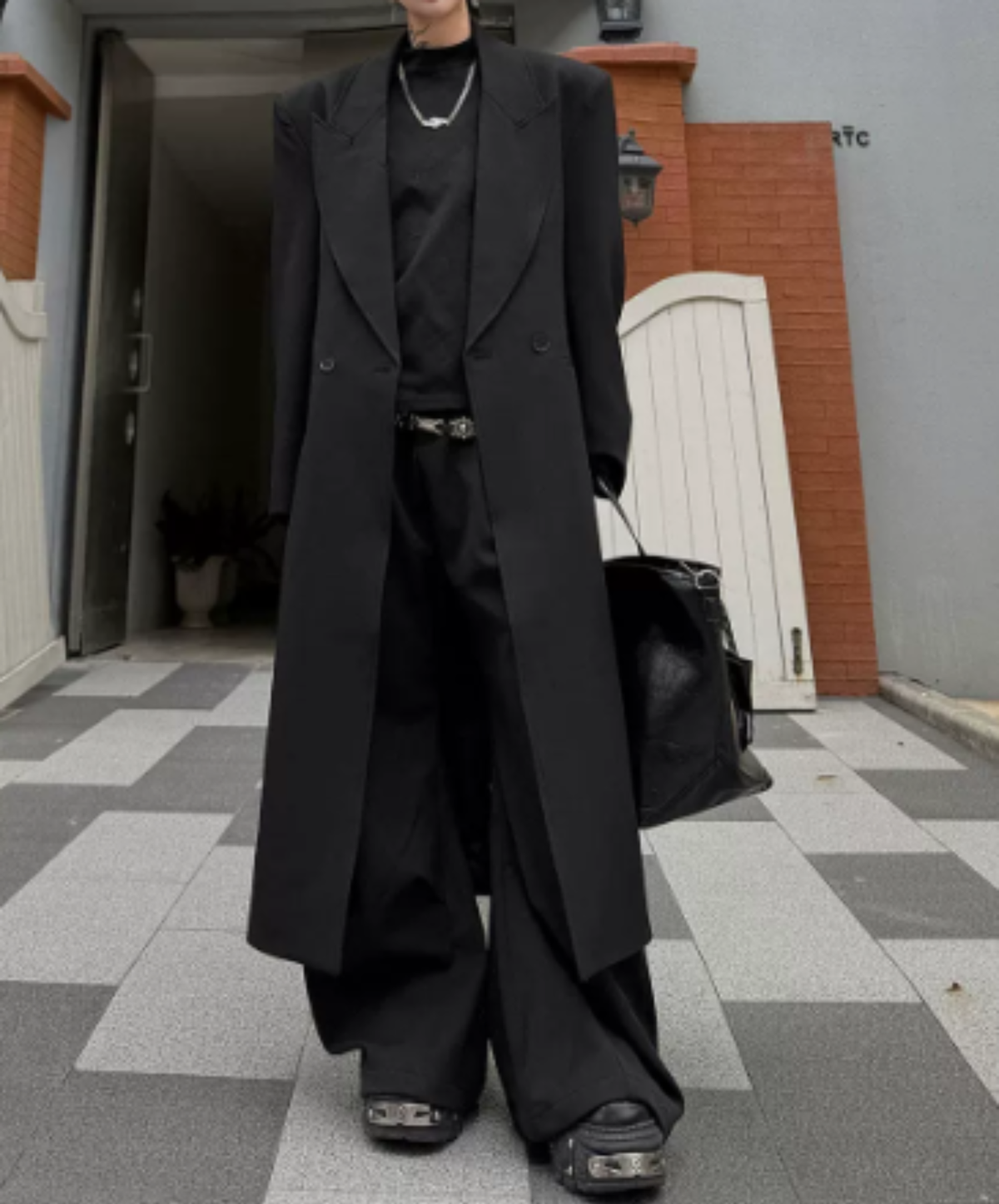 sharp peaked lapel coat EN3235