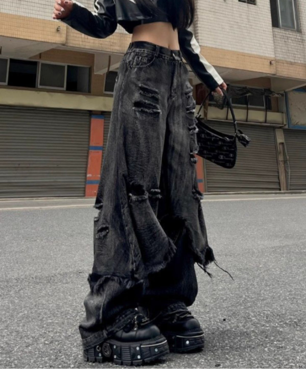 distressed finish with a layered look wide pants EN3173