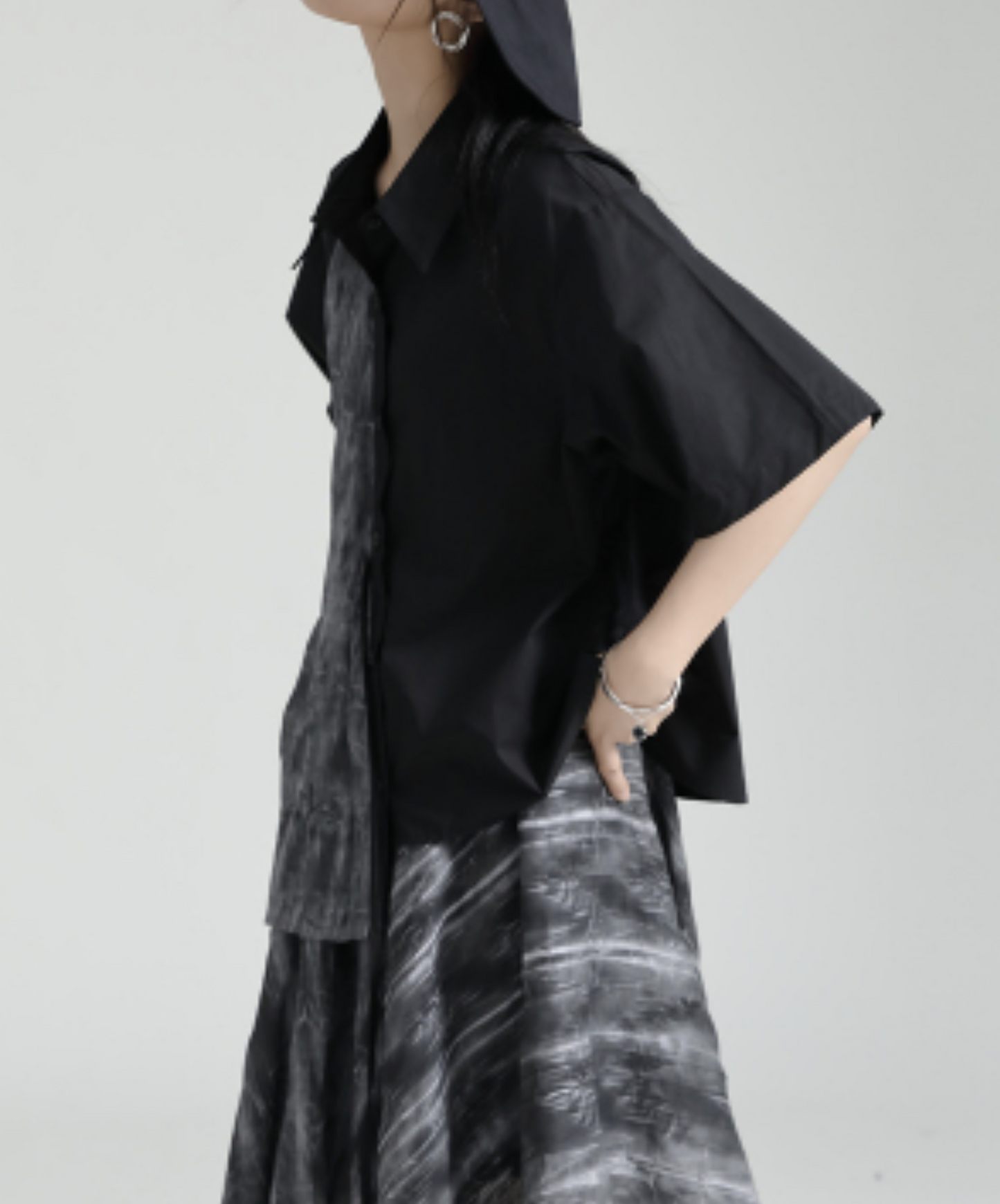 dark gray contrast pleated design shirt EN1089