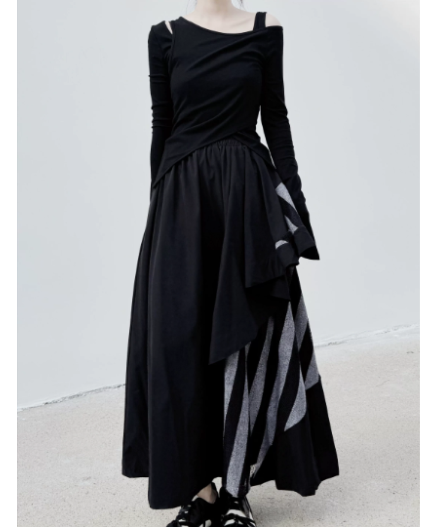 dark irregular striped patchwork pattern skirt EN2993