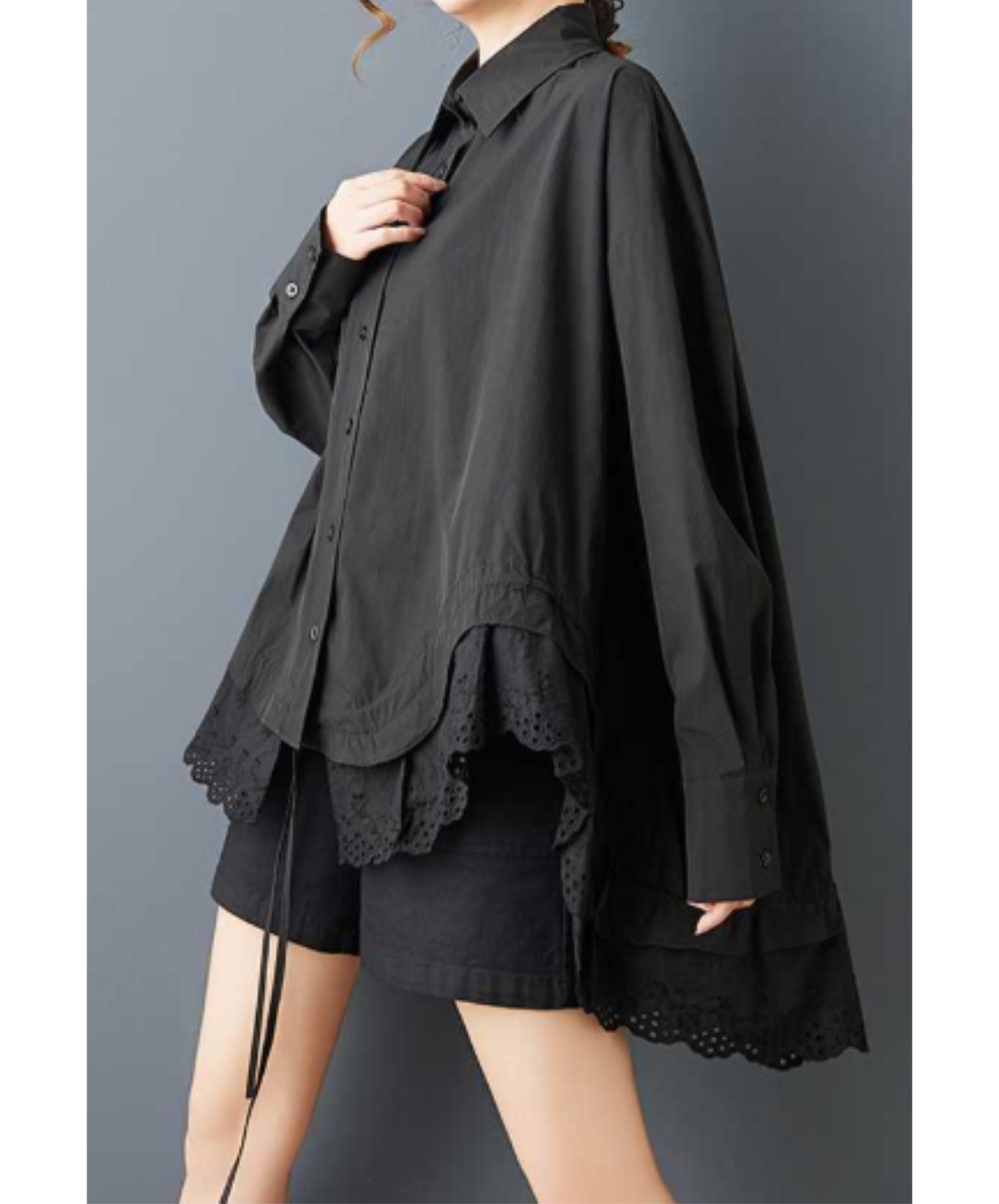 asymmetrical scalloped lace shirt EN3233