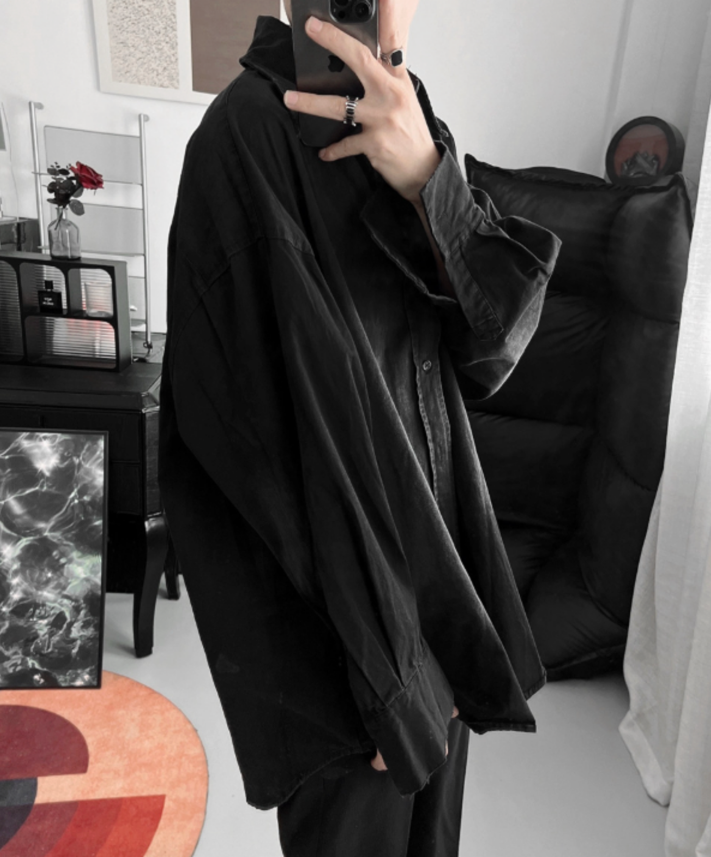 dark faded, distressed design shirt EN2765