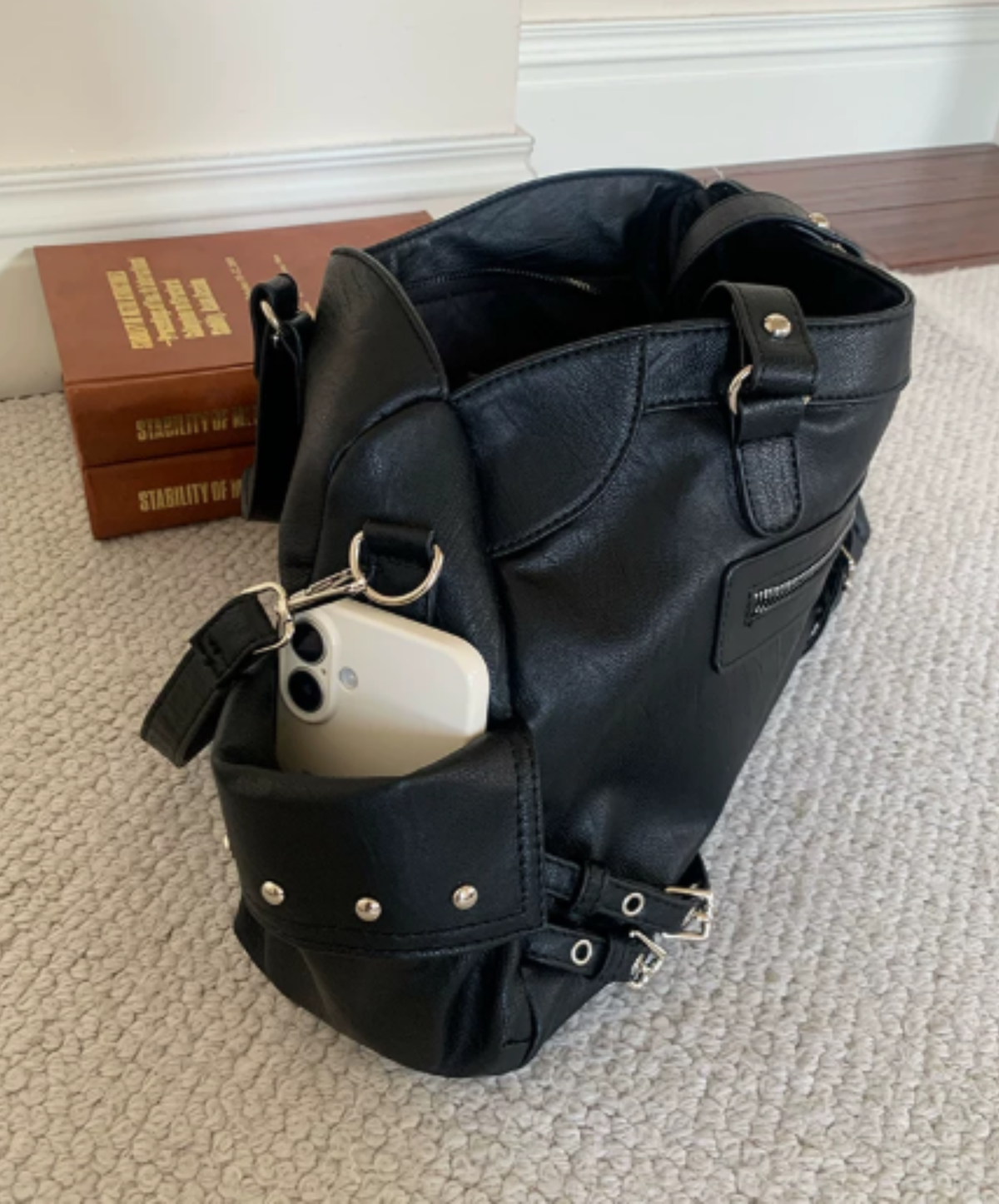 boston-style eyelet-detail belt bag EN3252