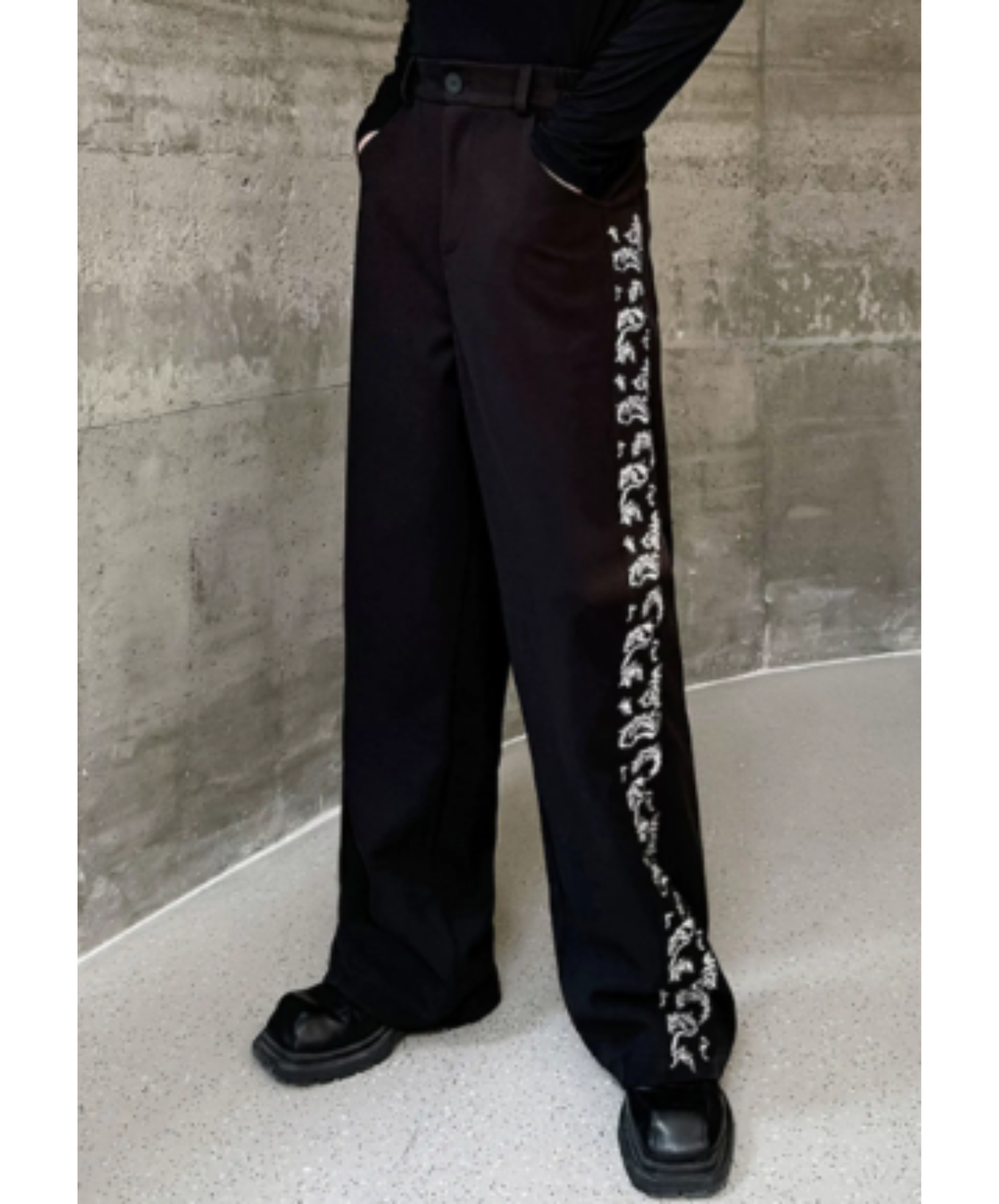 chinese-style embroidered straight leg pants EN2913