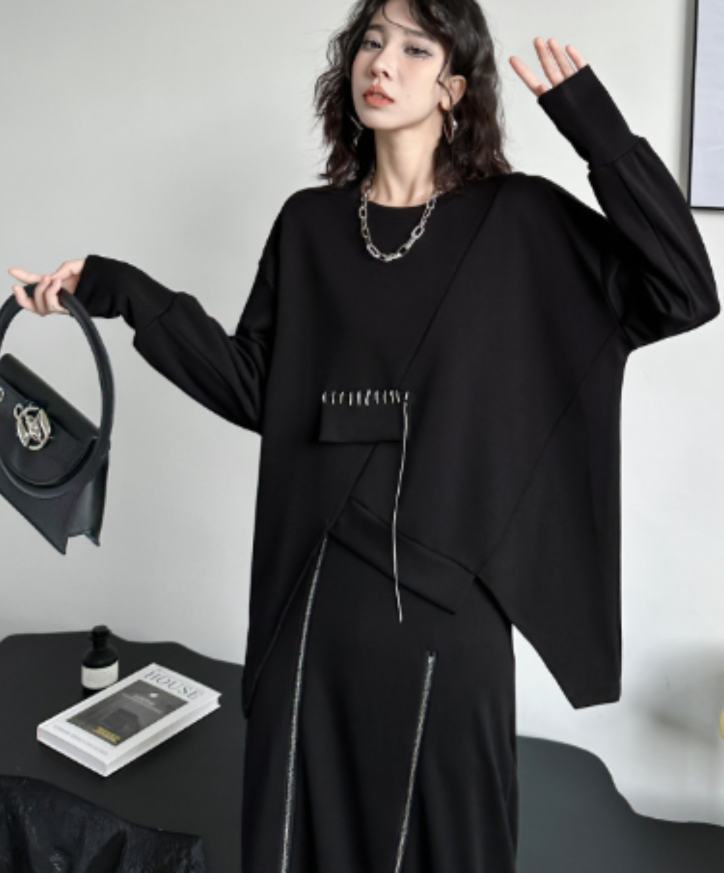 iIrregular seam line design sweatshirt EN3134