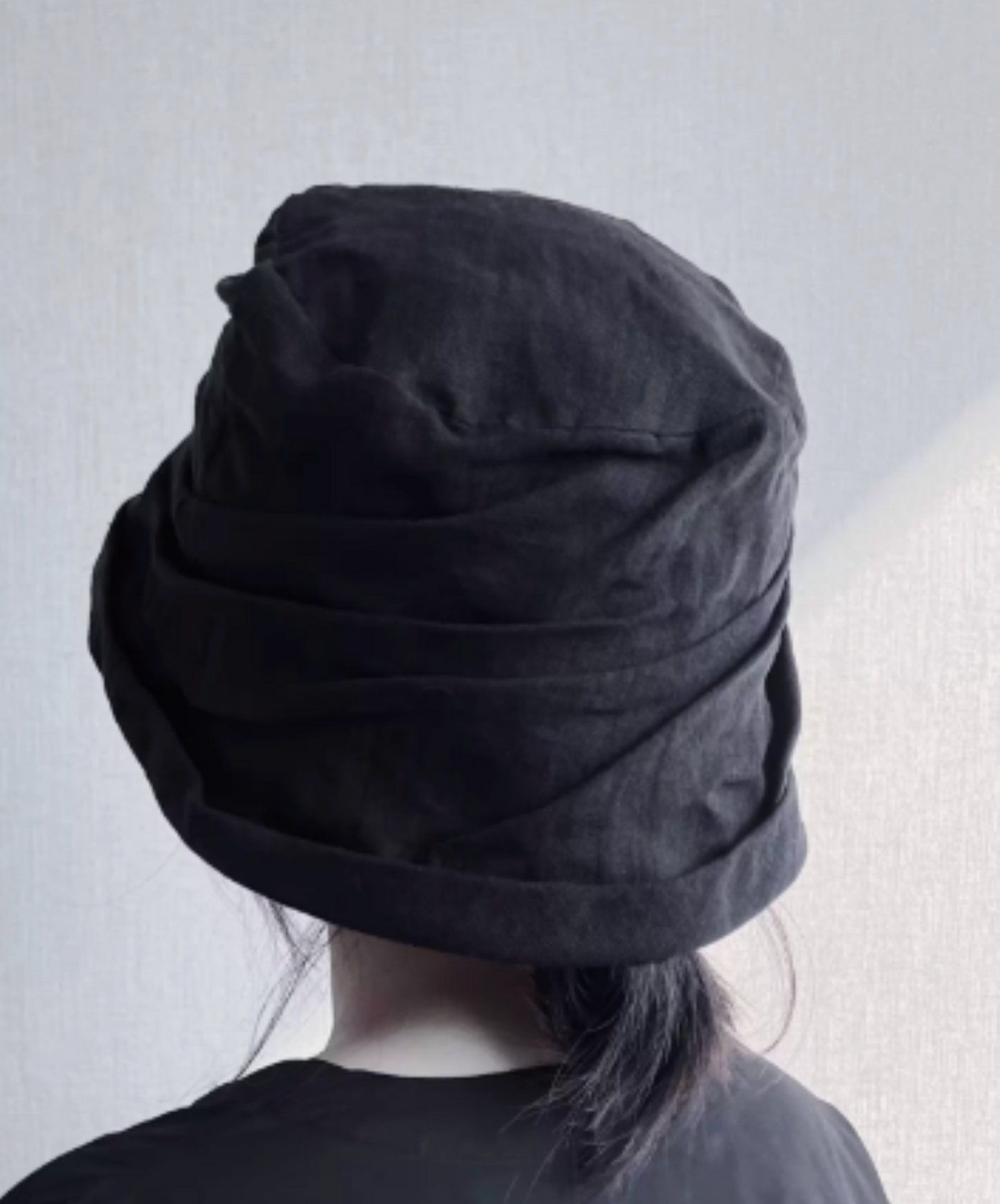 dark pleated cotton and linen het EN2479