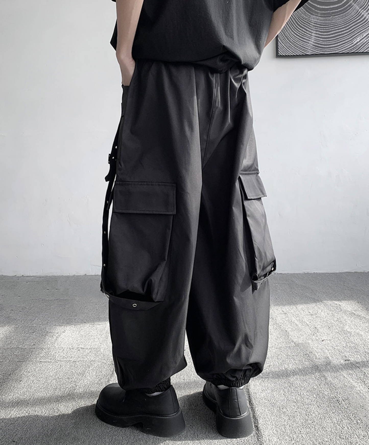 multi-pocket wide leg cargo pants EN2024