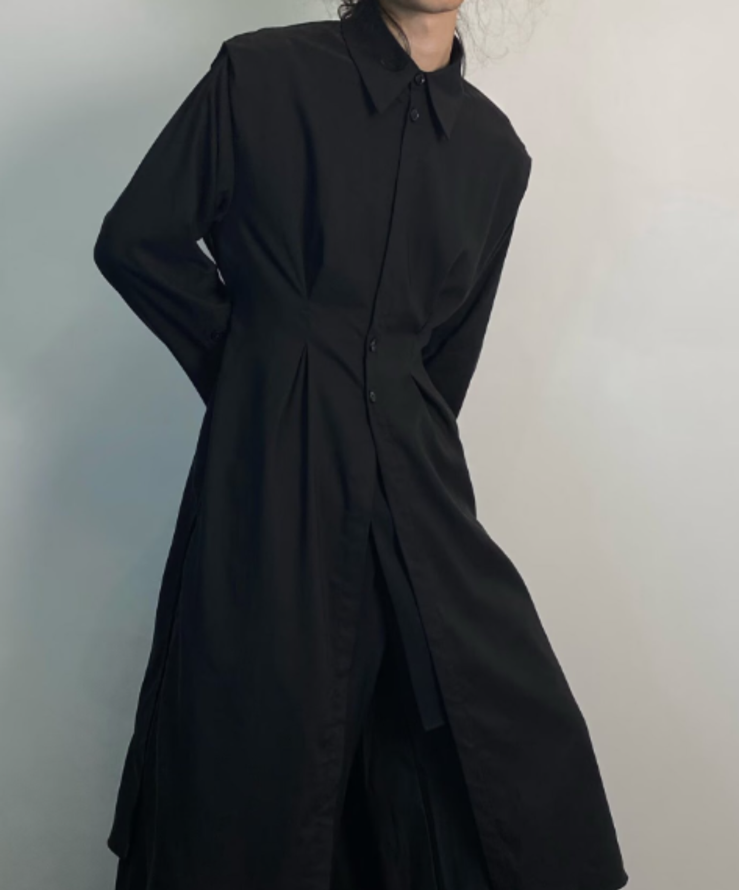 slim-fit waist-defining style long shirt EN3095