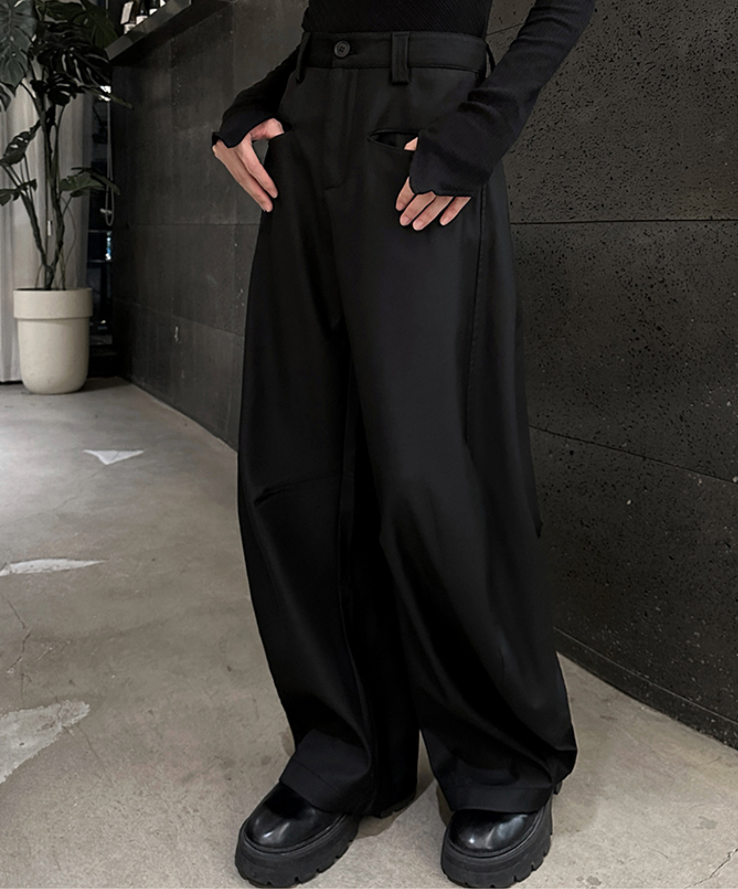 unisex clean silhouette wide pants EN2491
