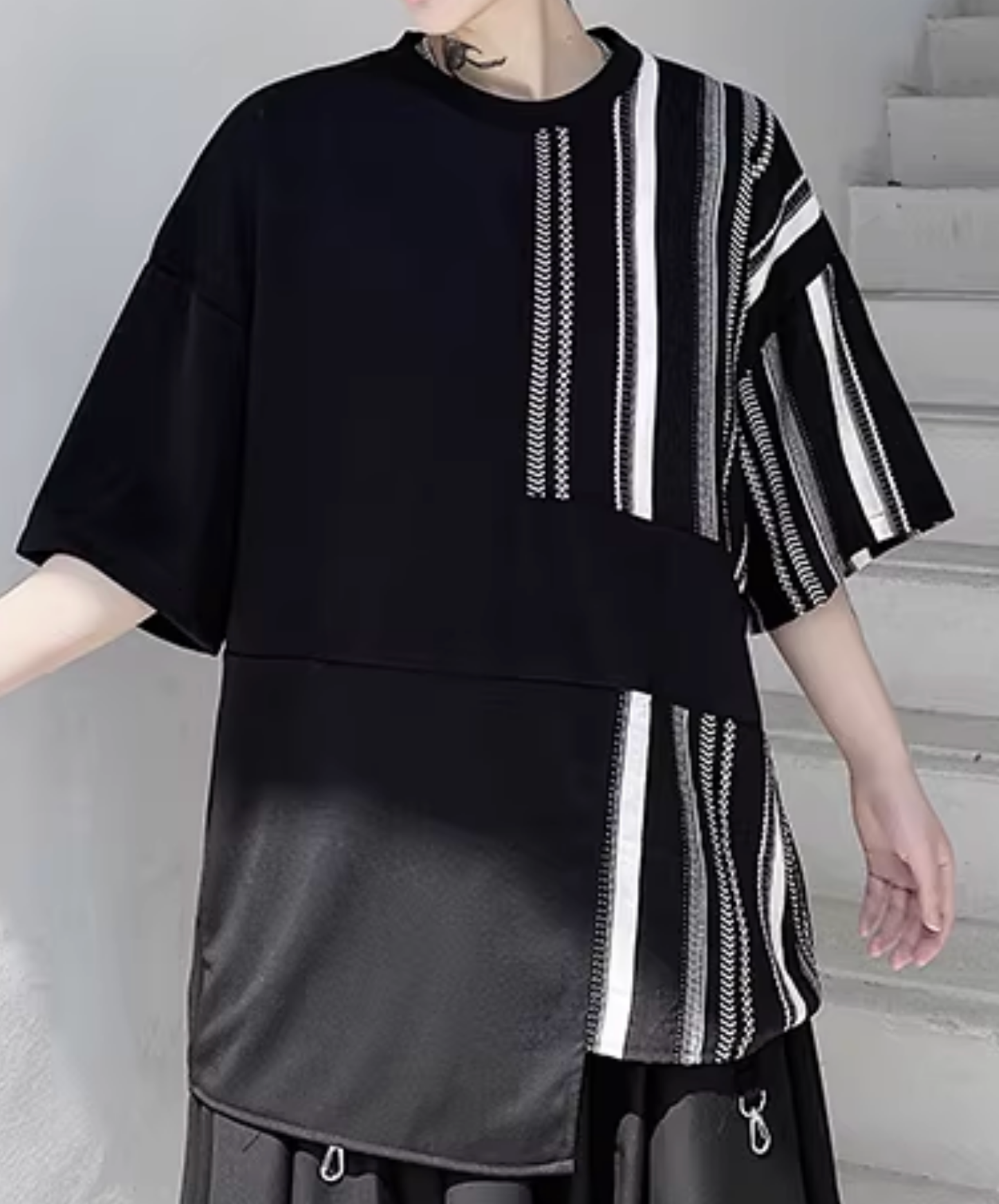 dark Irregular stripe crew neck t-shirt EN2814