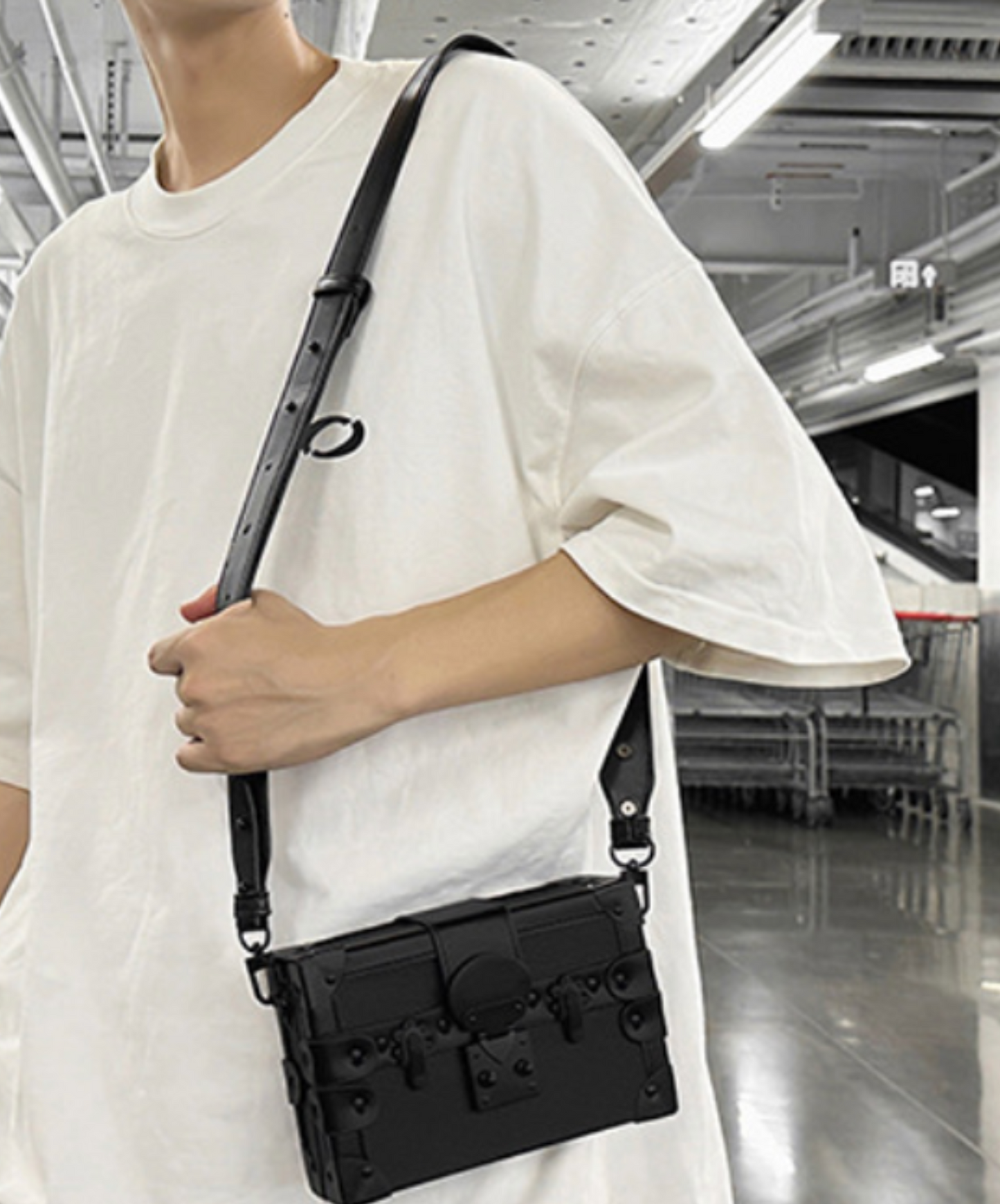 retro treasure chest design shoulder bag EN2131