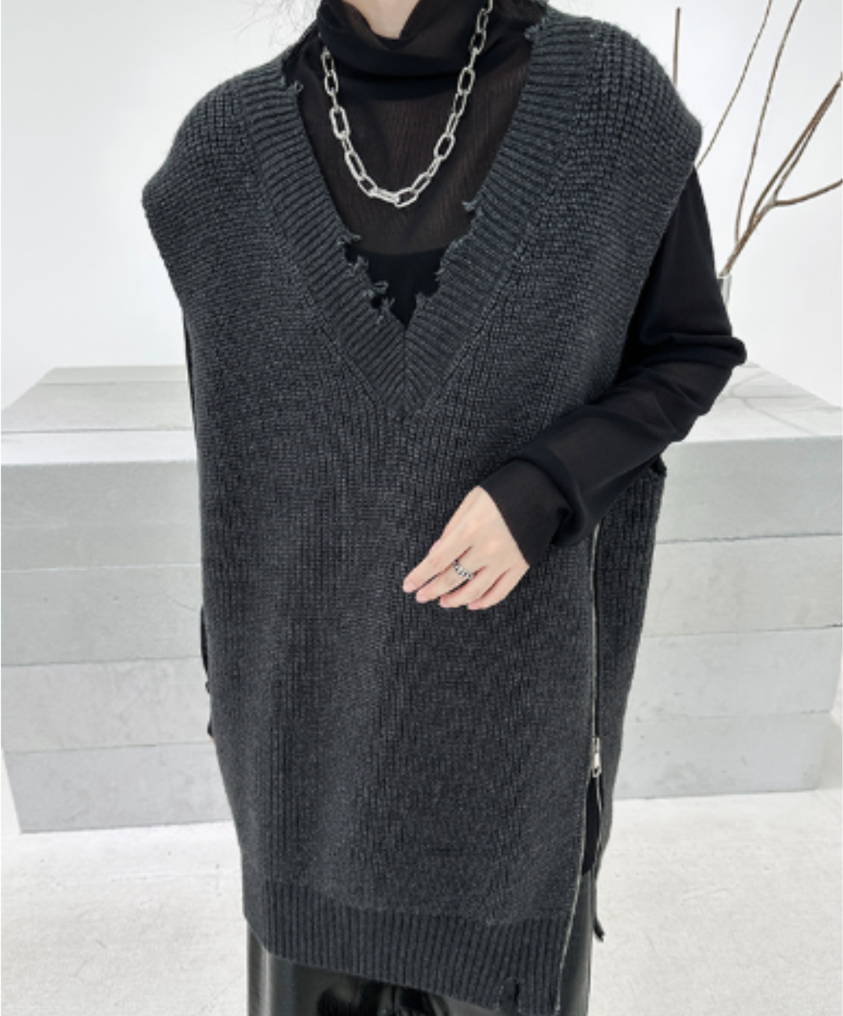 loose-fitting v-neck top side zips sweater EN3155