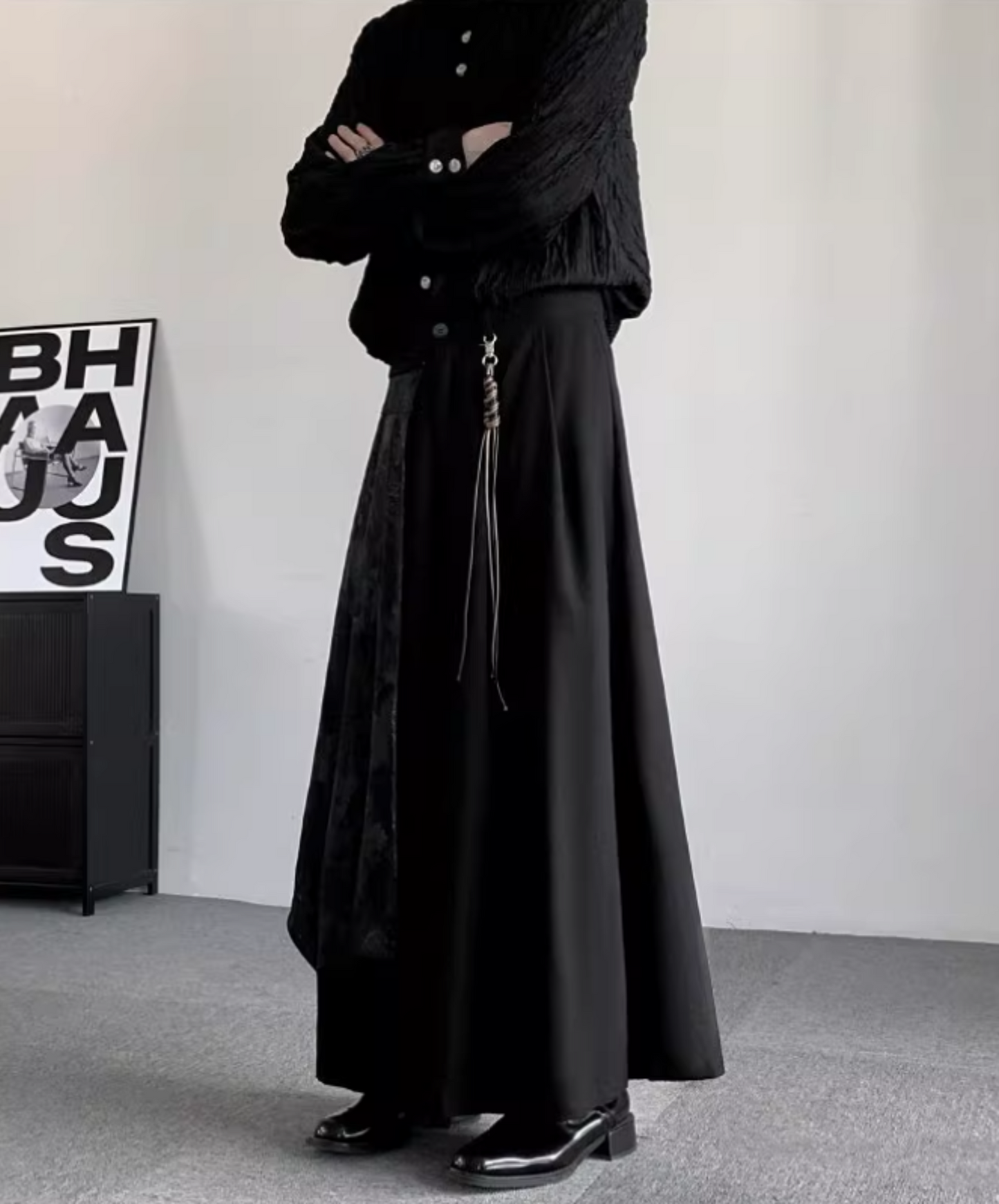 dark fluttering layered wide pants EN1897