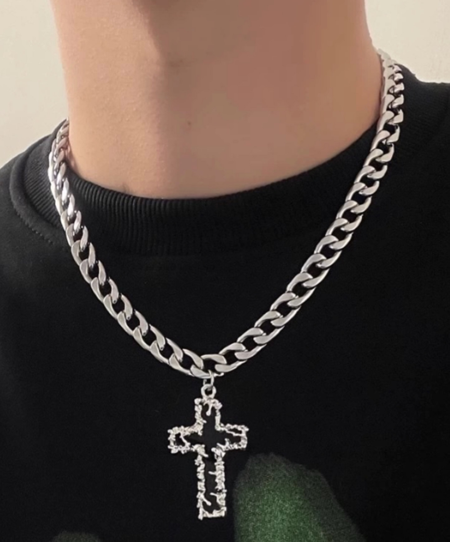 retro black cross pendant necklace EN2598