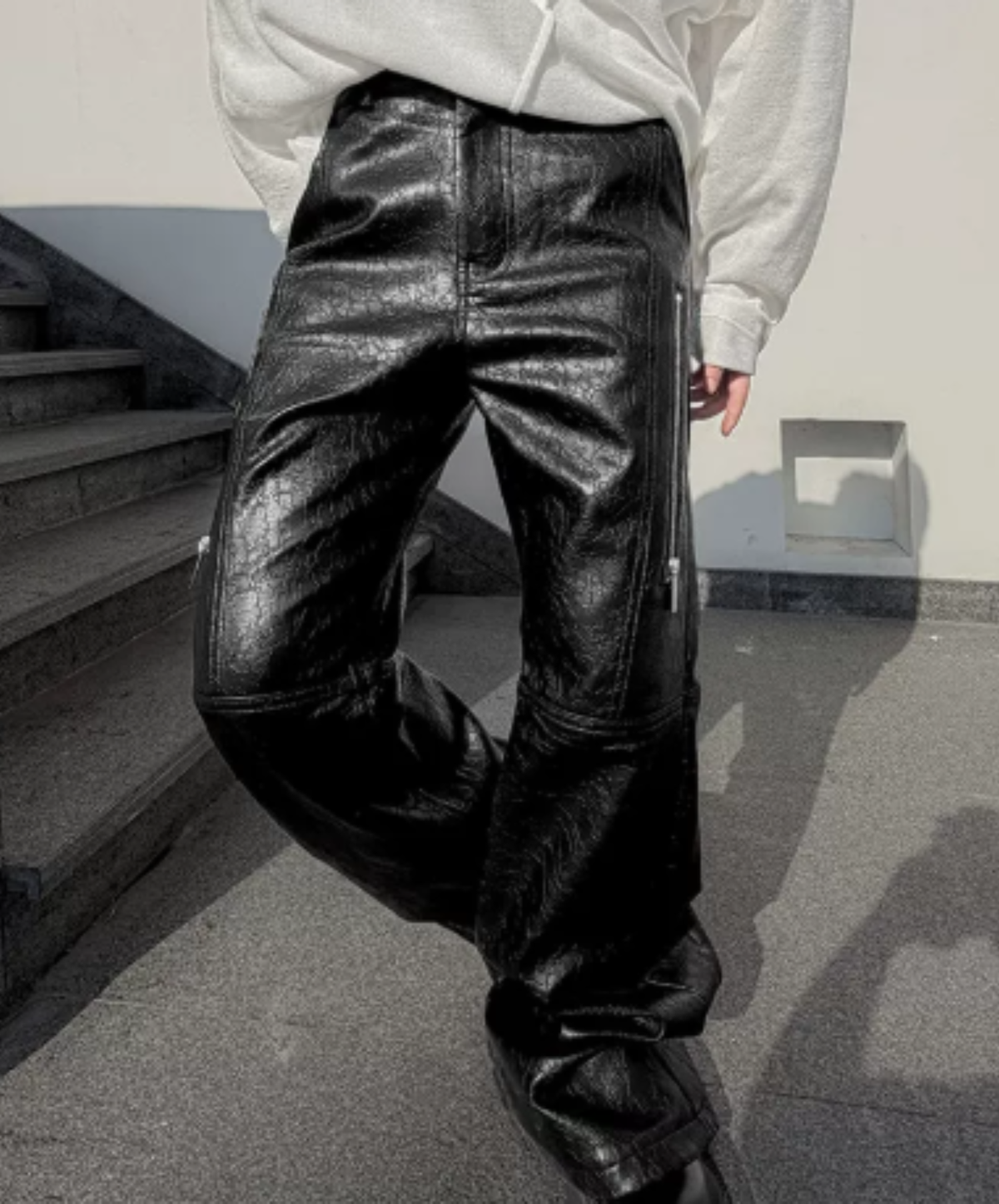 dark zip-accented flared silhouette pants EN3207