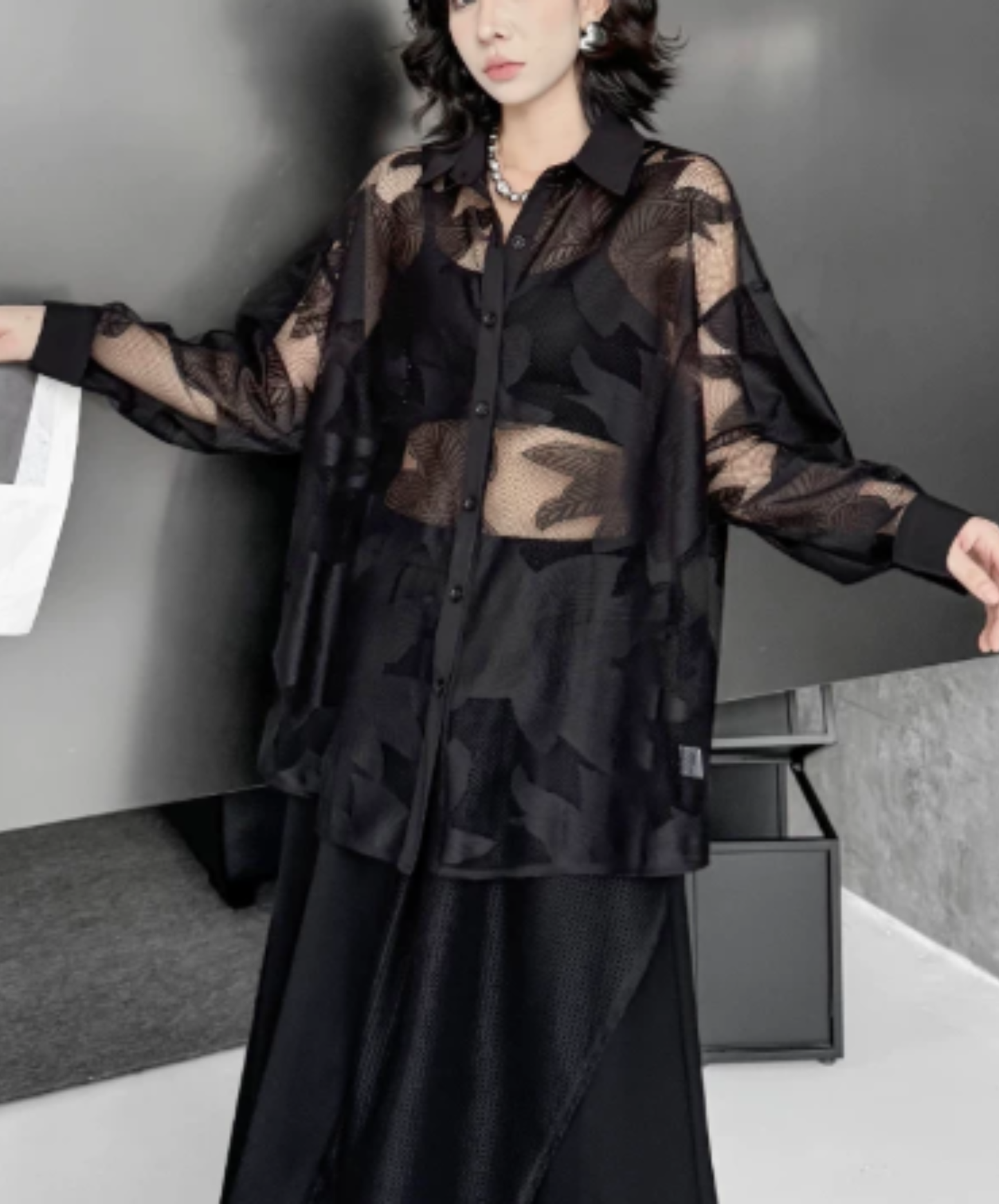 dlim-fit dolman-sleeve mesh sheer shirt EN3012