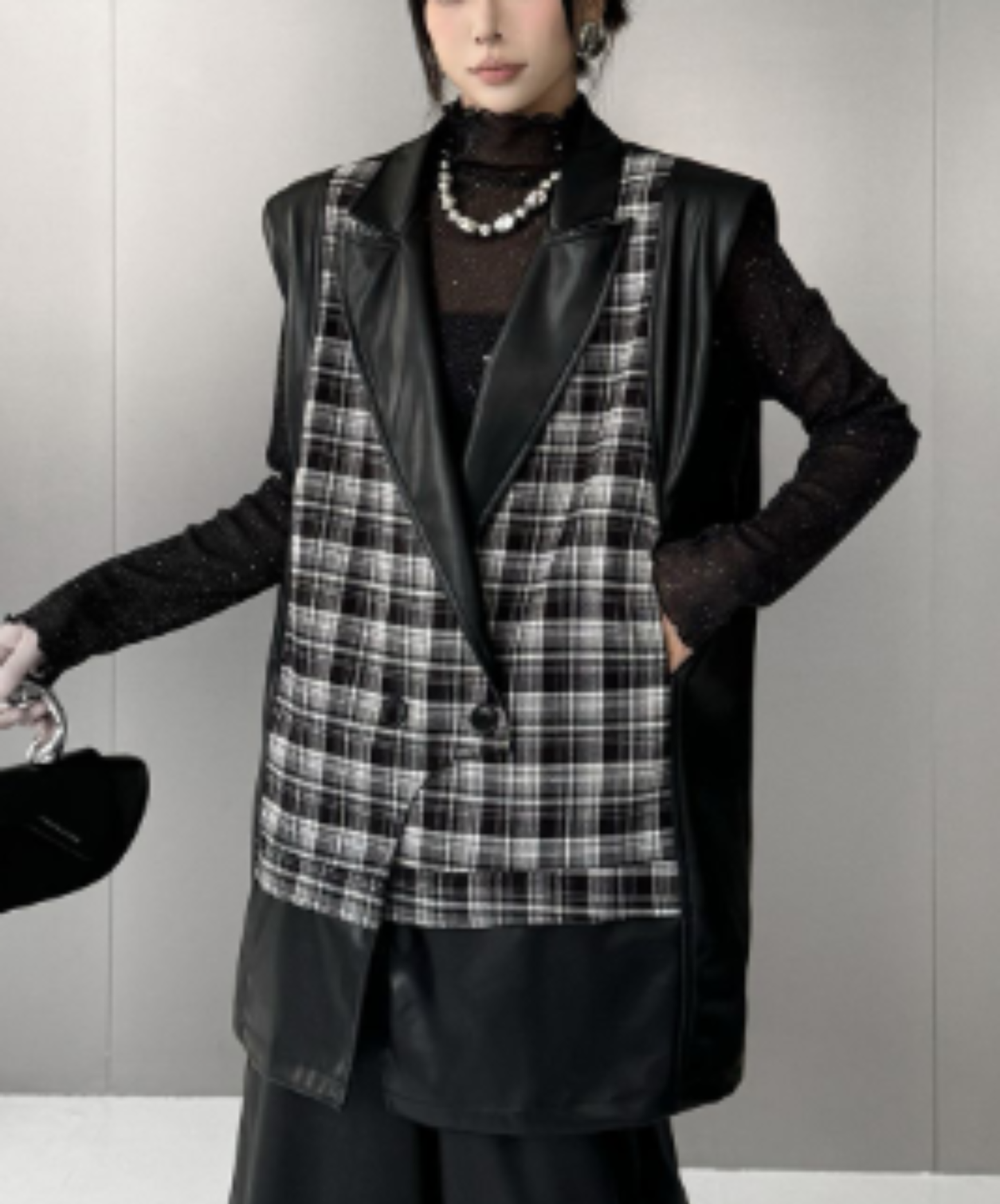 checkered pu leather patchwork vest EN2982