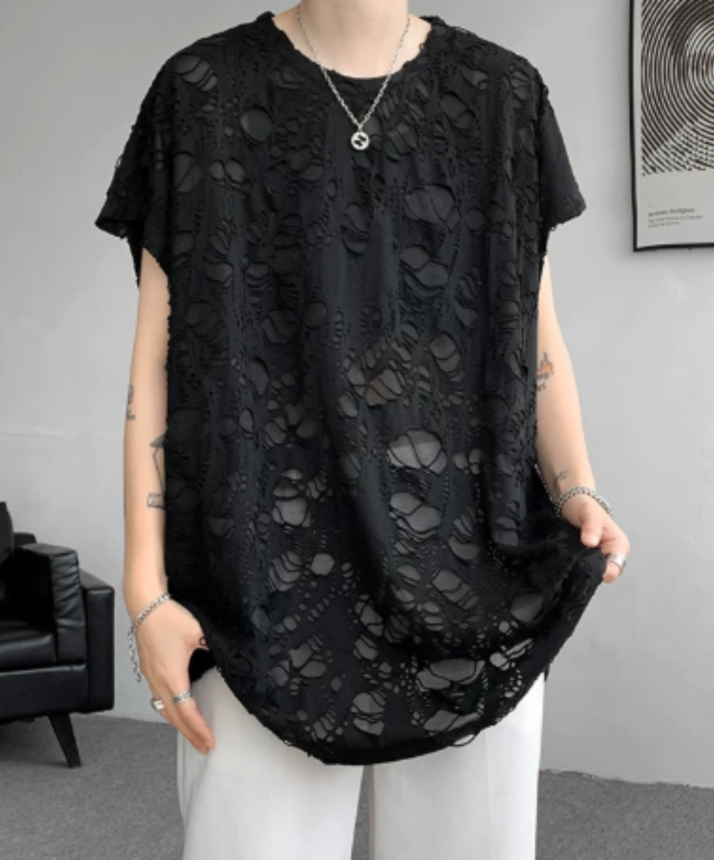 distressed finish, loose silhouette t-shirt EN2938