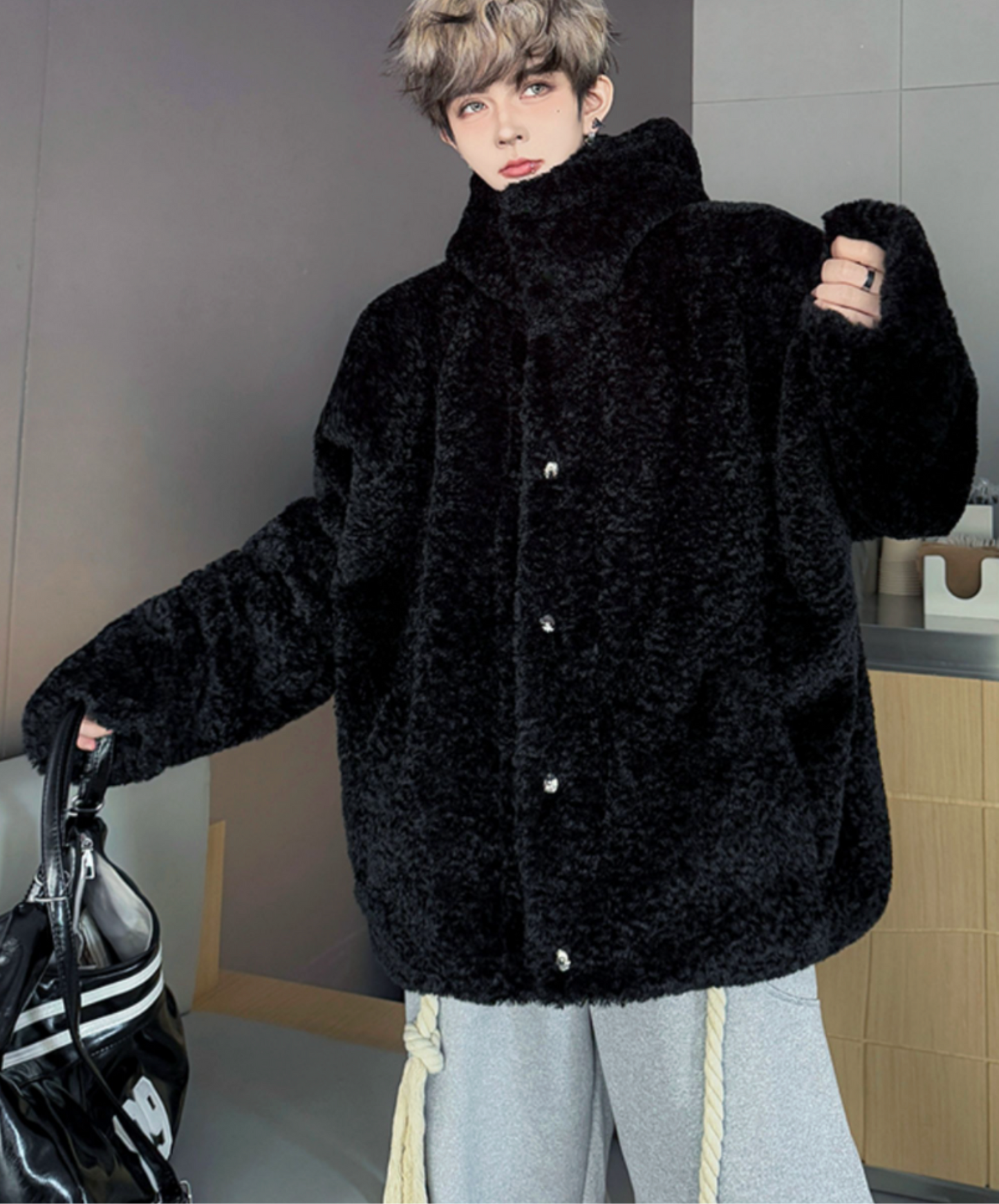 with volume hood jacket EN2614